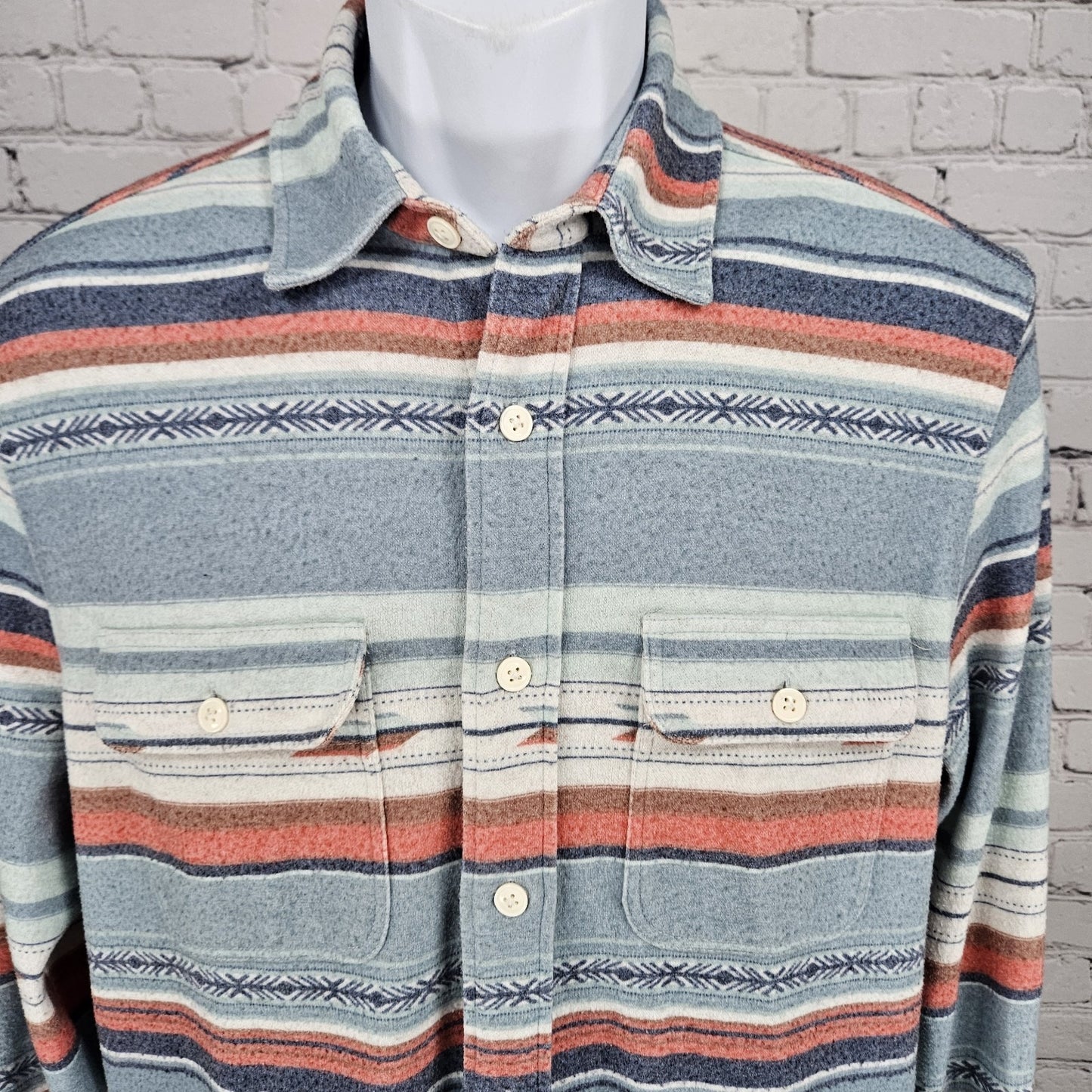 Faherty Multicolor Striped Aztec Button Up Long Sleeve Collared Shirt Medium M