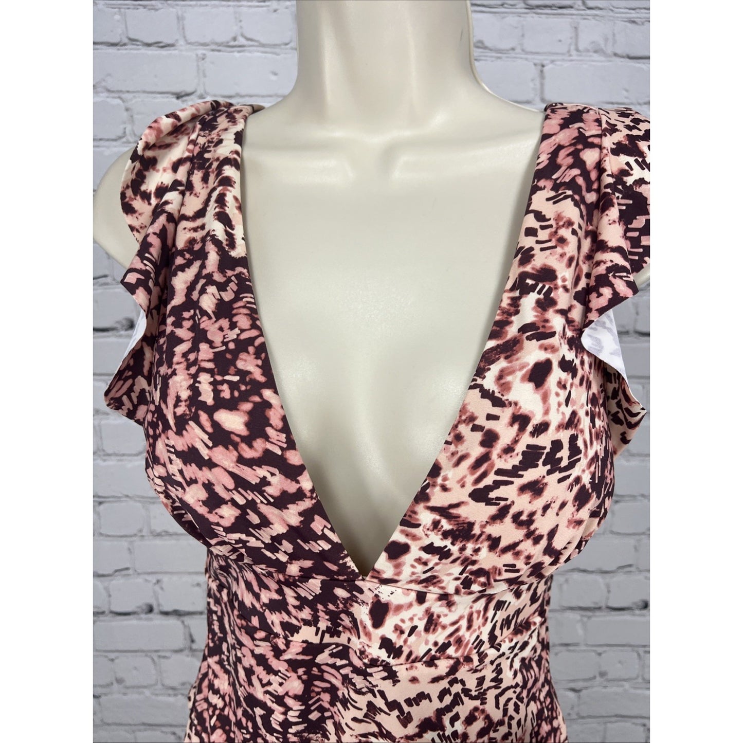 Chelsea28 Pink Abstract Women's One-Piece Padded Ruffle Swimsuit Swim Medium M
