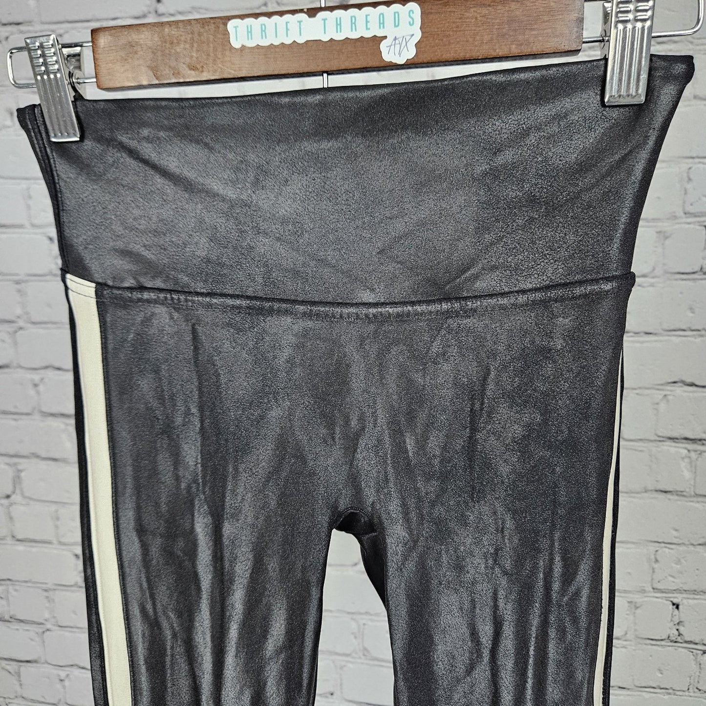 Spanx Black Striped Coated Tummy Control Slimming Leggings Small S (24x28)