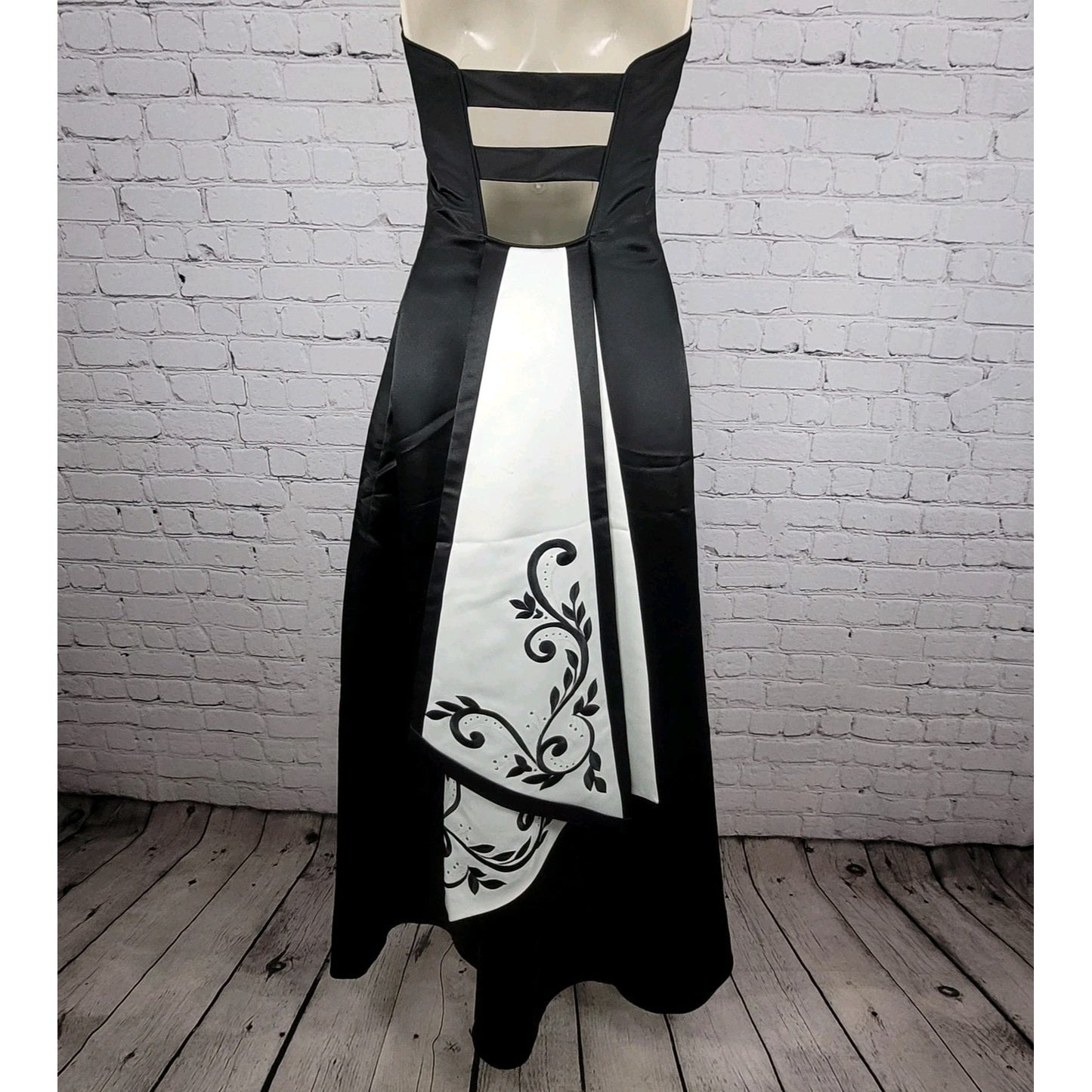 Jessica McClintock Black White Strapless Backless Embroidered Dress Gown USA 2