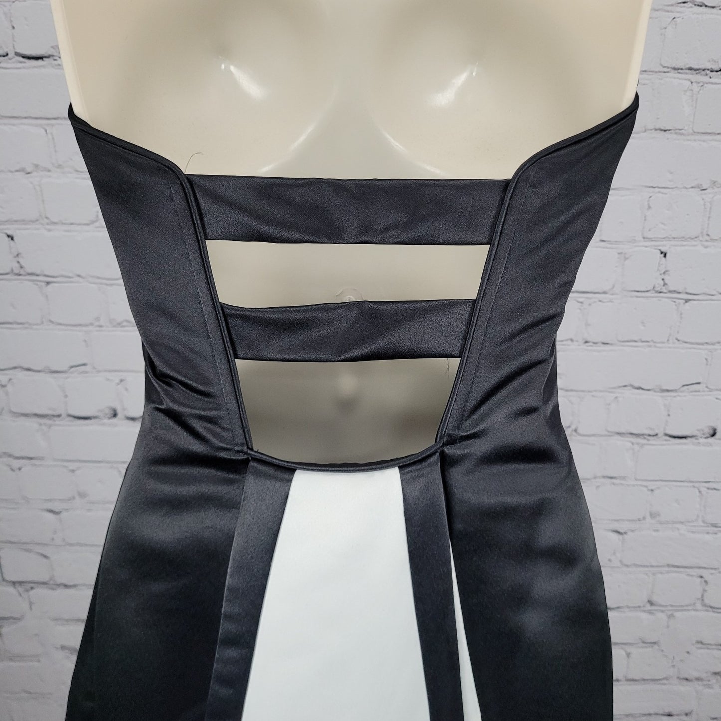 Jessica McClintock Black White Strapless Backless Embroidered Dress Gown USA 2