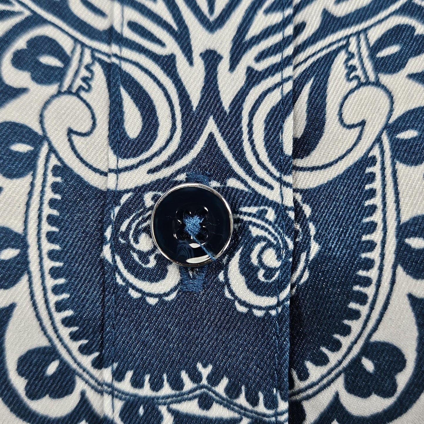 Chico's Blue White Satin Paisley Button Up Long Sleeve Blouse Shirt Top 1 US 8