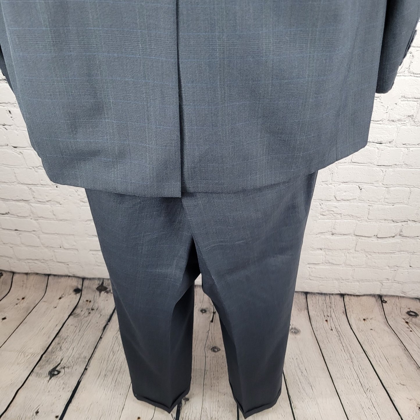 Hart Schaffner & Marx Blue Check Full Suit USA Made Jacket Size 42R Pants 34x31