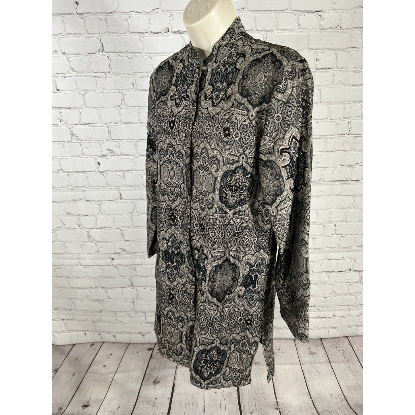 Chicos Brown Black Beaded Embroidered Long Sleeve Button Down Size Small (4)