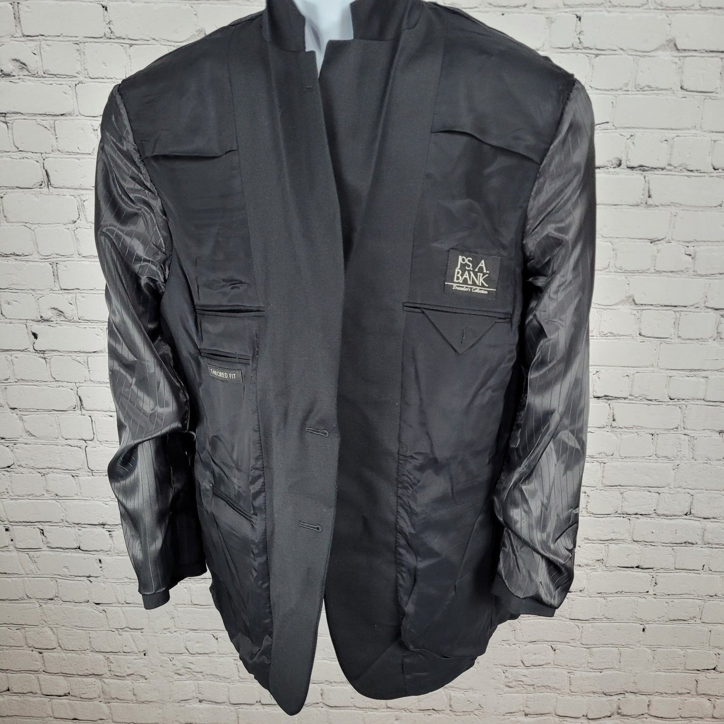Jos A Bank Black 100% Wool Travelers Tailored Fit Blazer Sport Coat Size 42R