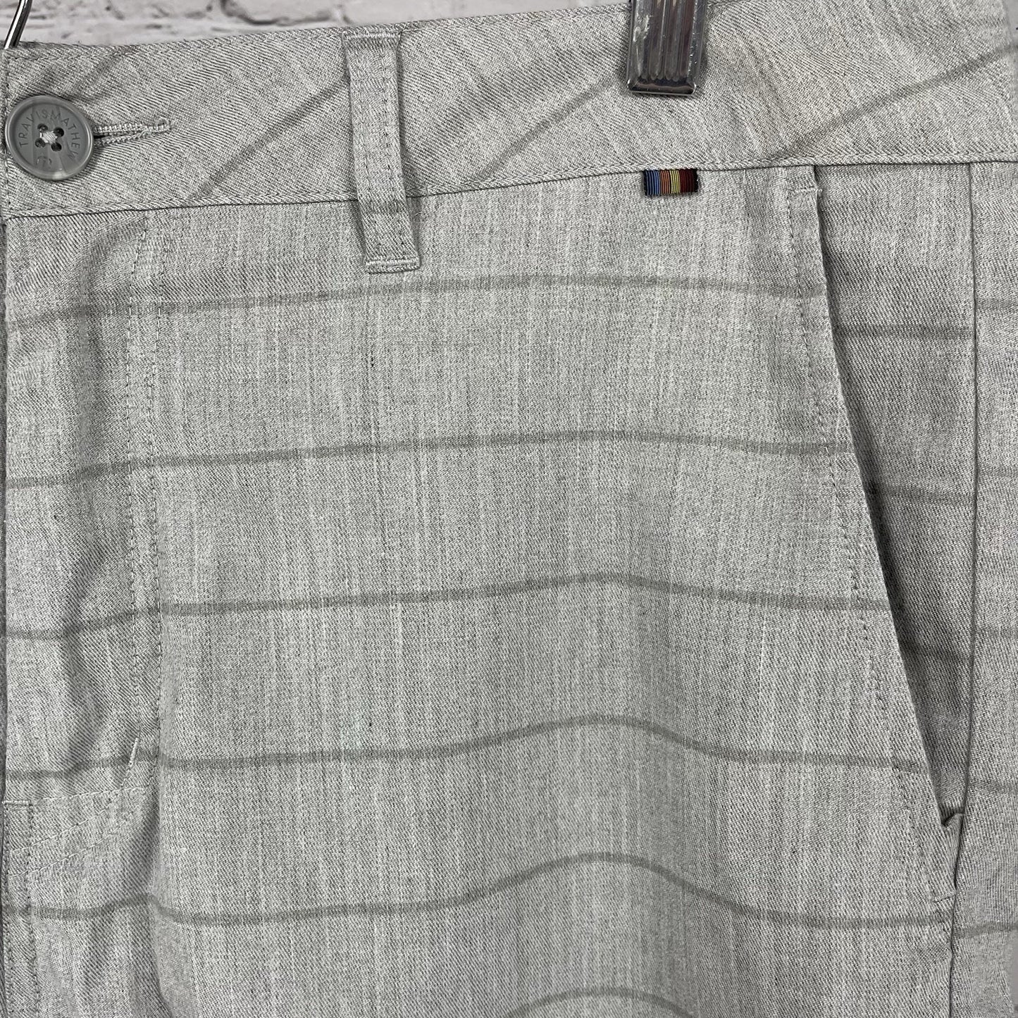 Travis Mathew Grey Striped Lightweight Stretch Chino Golf Shorts 34 (35x9.5)