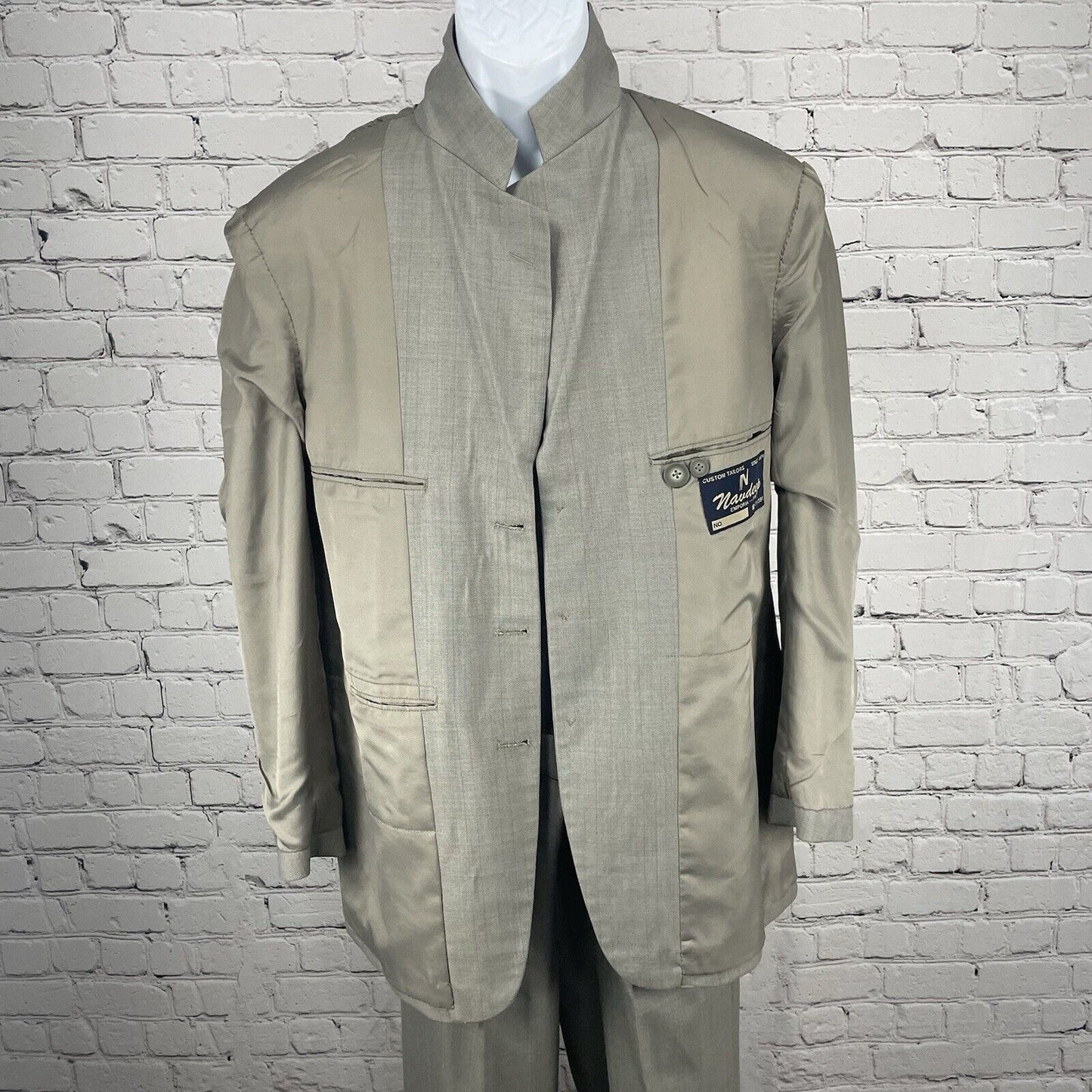 Navdeep Grey Striped Suit Set 3 Button Ventless Blazer Pleated Size 42 (31x29)