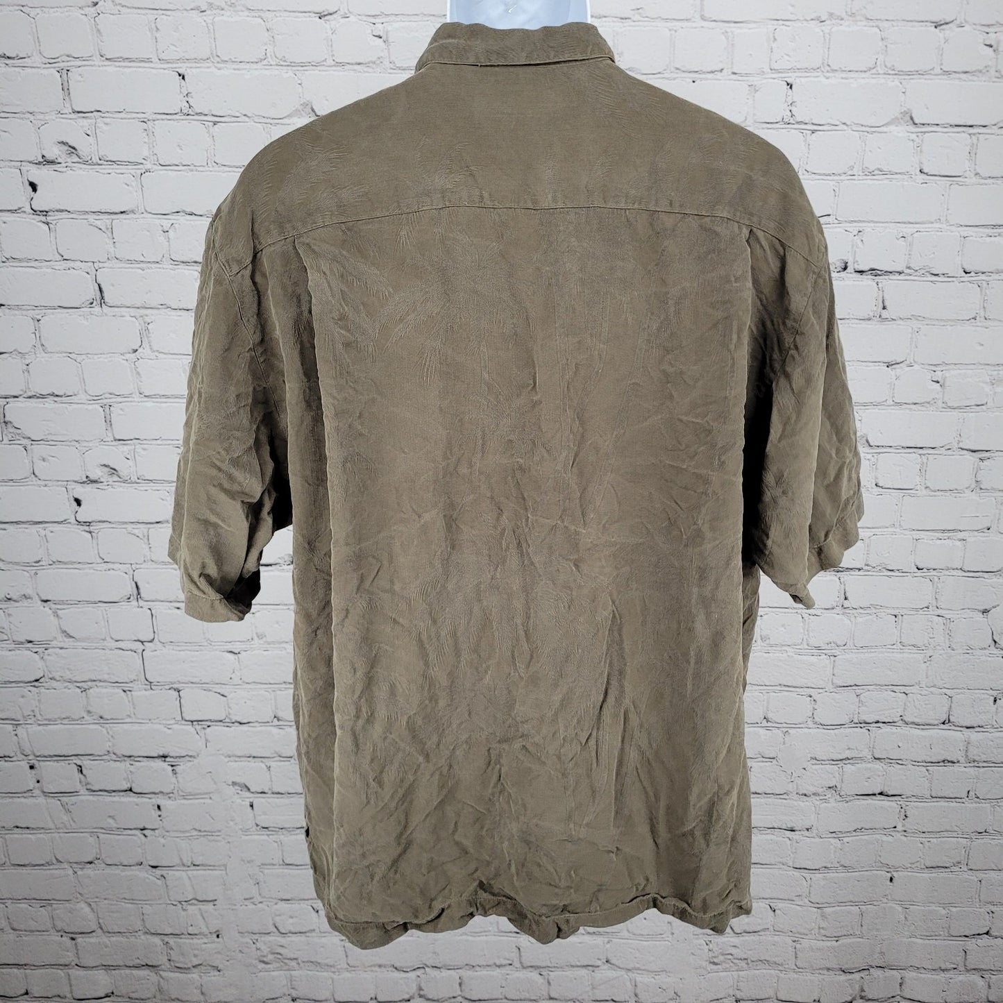Tommy Bahama Brown 100% Silk Palm Tree Hawaiian Button Up Shirt Size Large L