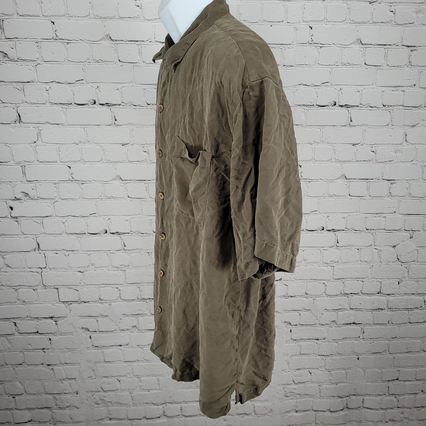 Tommy Bahama Brown 100% Silk Palm Tree Hawaiian Button Up Shirt Size Large L