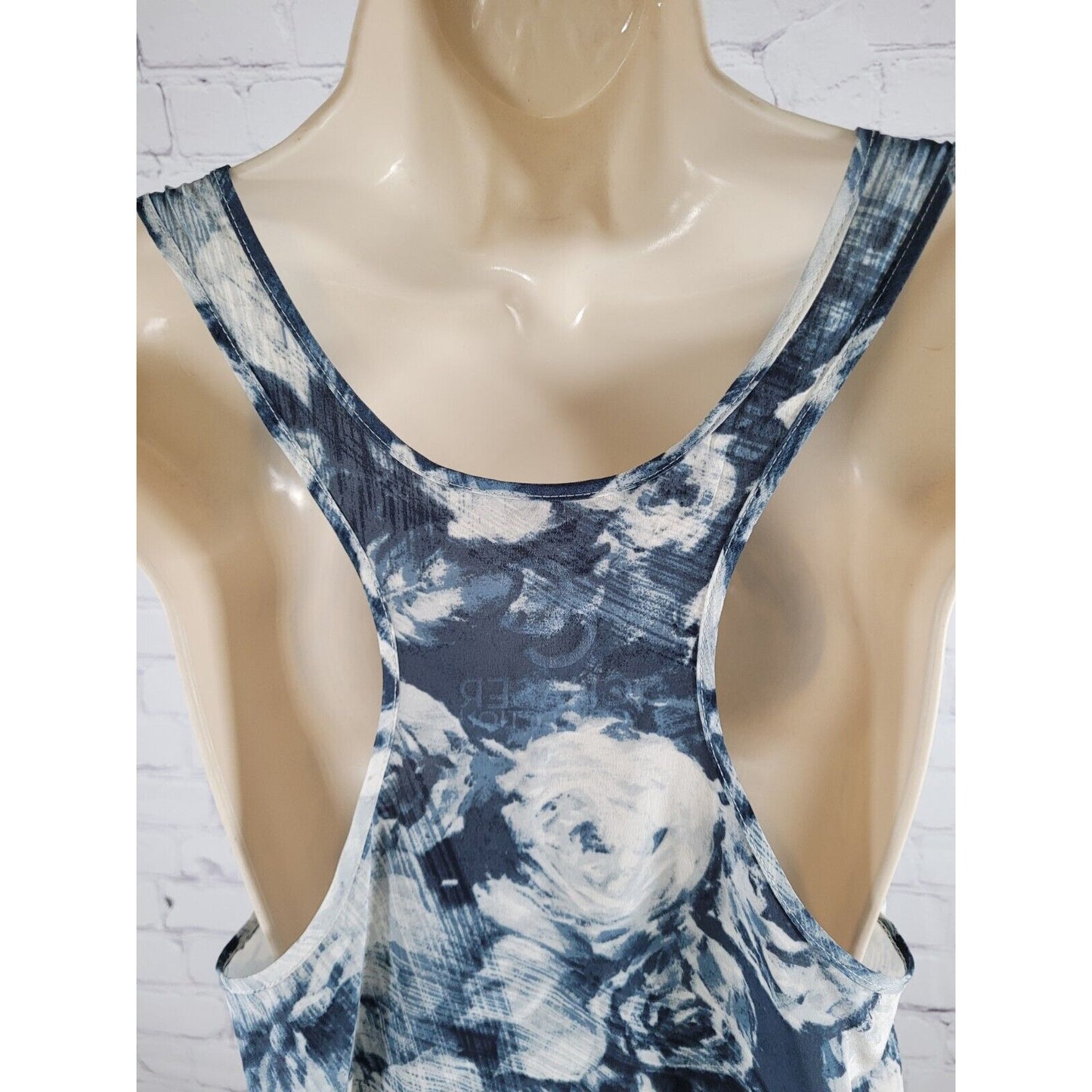 Chaser Collection 100% Silk Lightweight Semi Sheer Blue Floral Top Blouse Size M