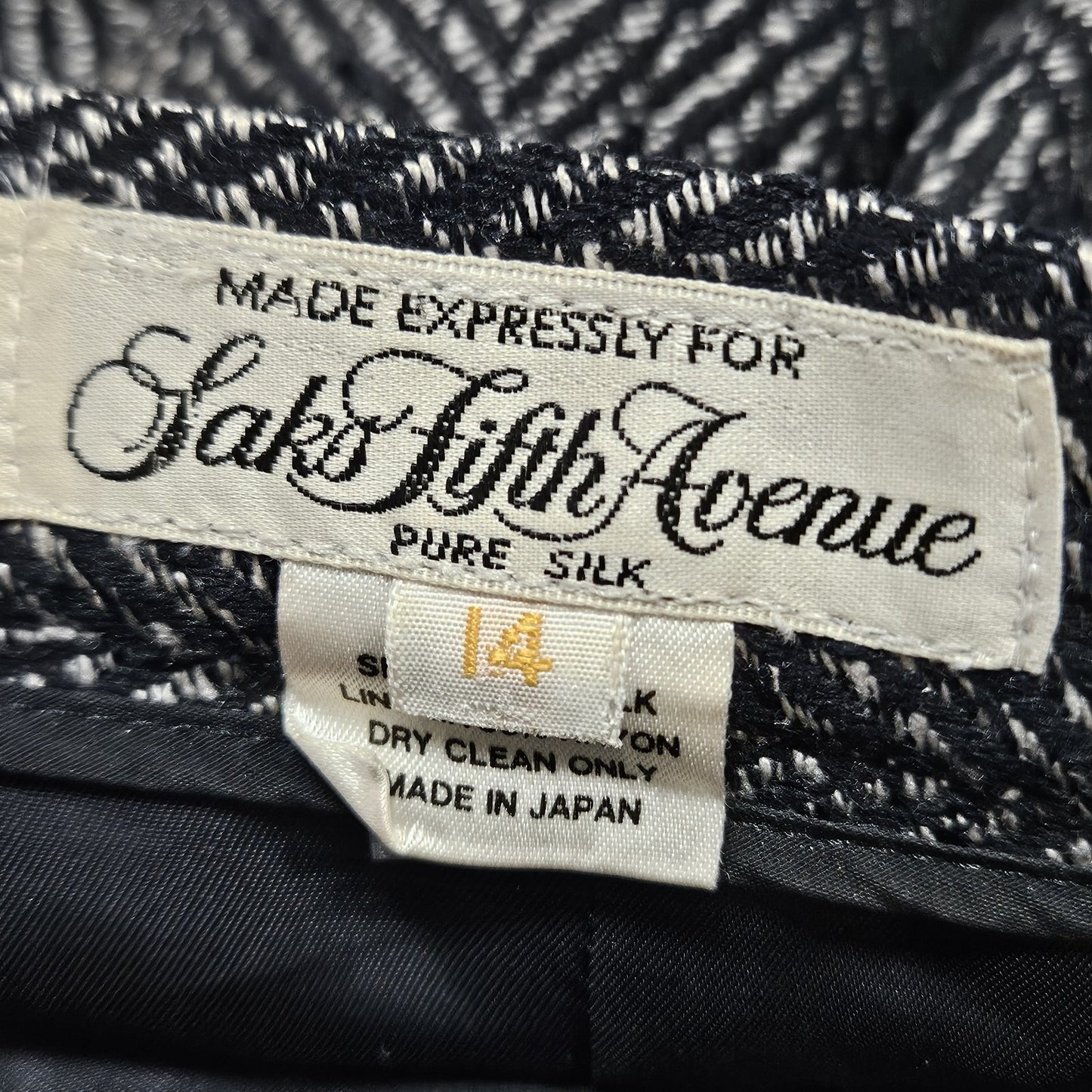 VTG Saks Fifth Avenue Fashion House Sanyo Black 100% Silk Midi Skirt Japan 14