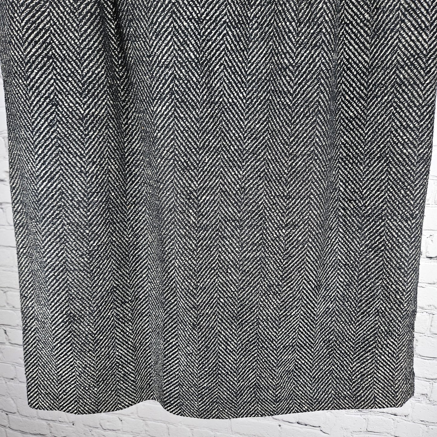 VTG Saks Fifth Avenue Fashion House Sanyo Black 100% Silk Midi Skirt Japan 14