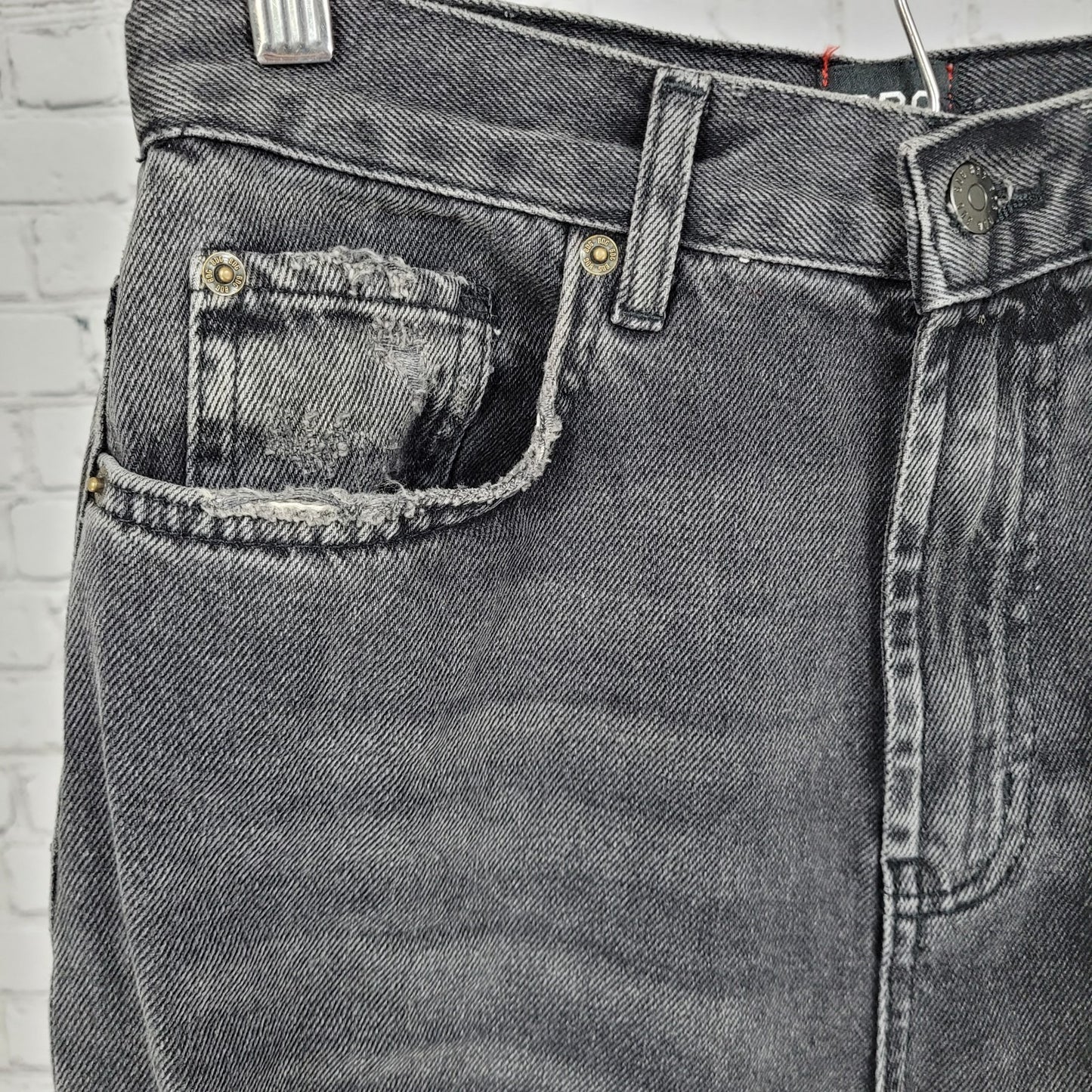 BDG Urban Outfitters Black Denim Skater Baggy Distressed Jeans Size 26 (26x29.5)
