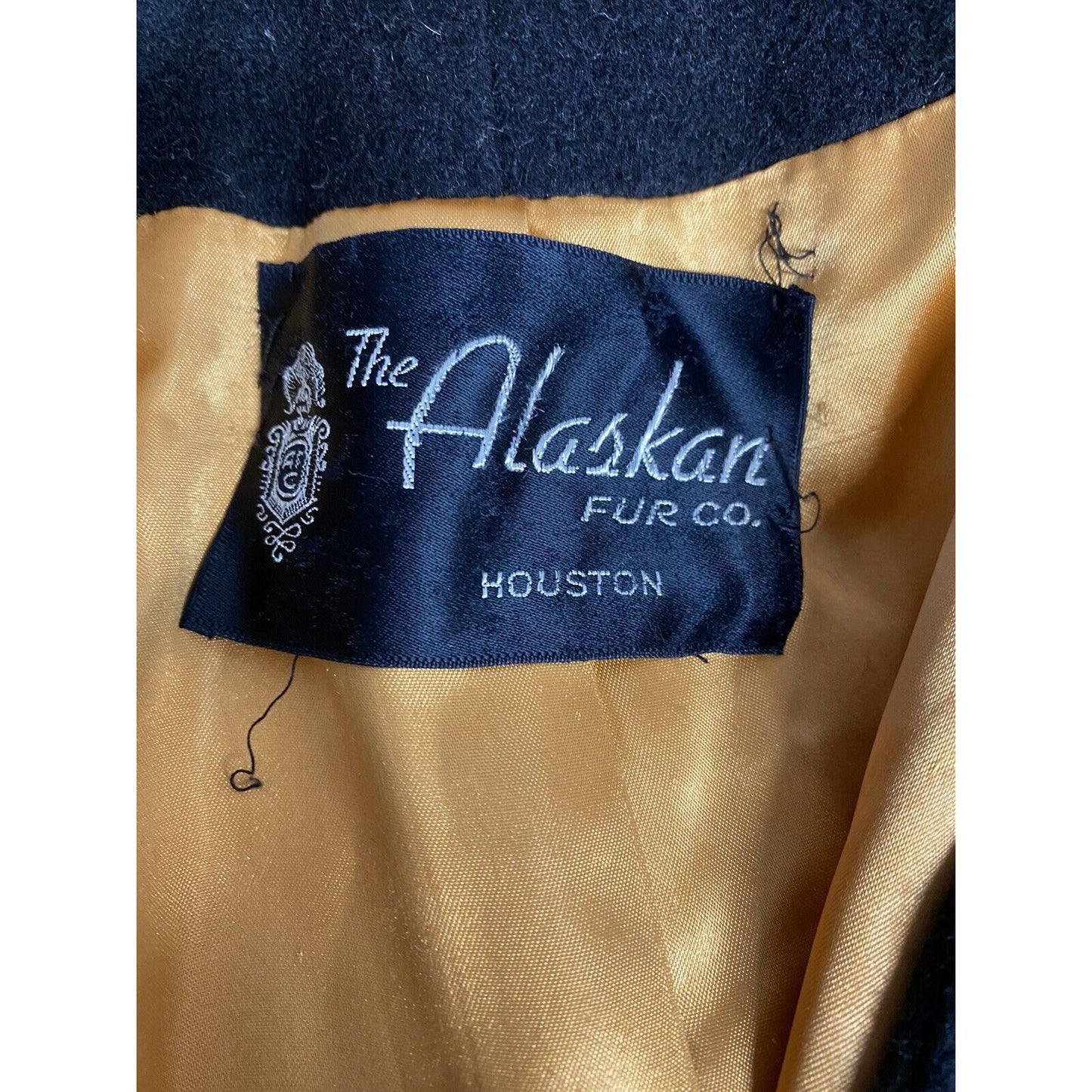 VTG Alaskan Fur Co Black 100% Wool Long Overcoat Pockets Trench Women’s Medium M