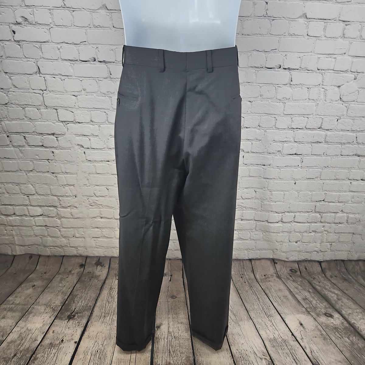Brooks Brothers 1818 Madison Gray Wool 2 Button Notch Suit 42L/36W (35X32.5)