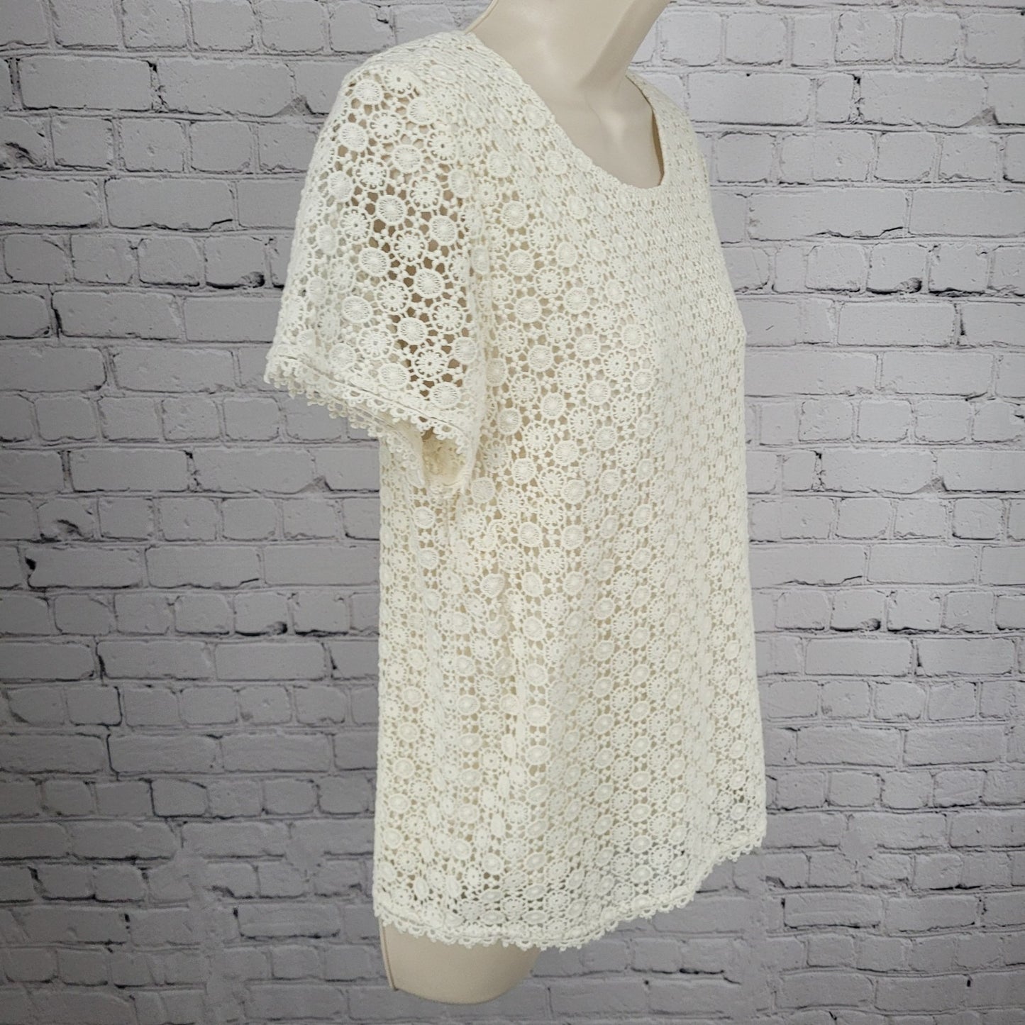 Joie Ivory 100% Cotton Eyelet Overlay Lined Short Sleeve Top Blouse Small S