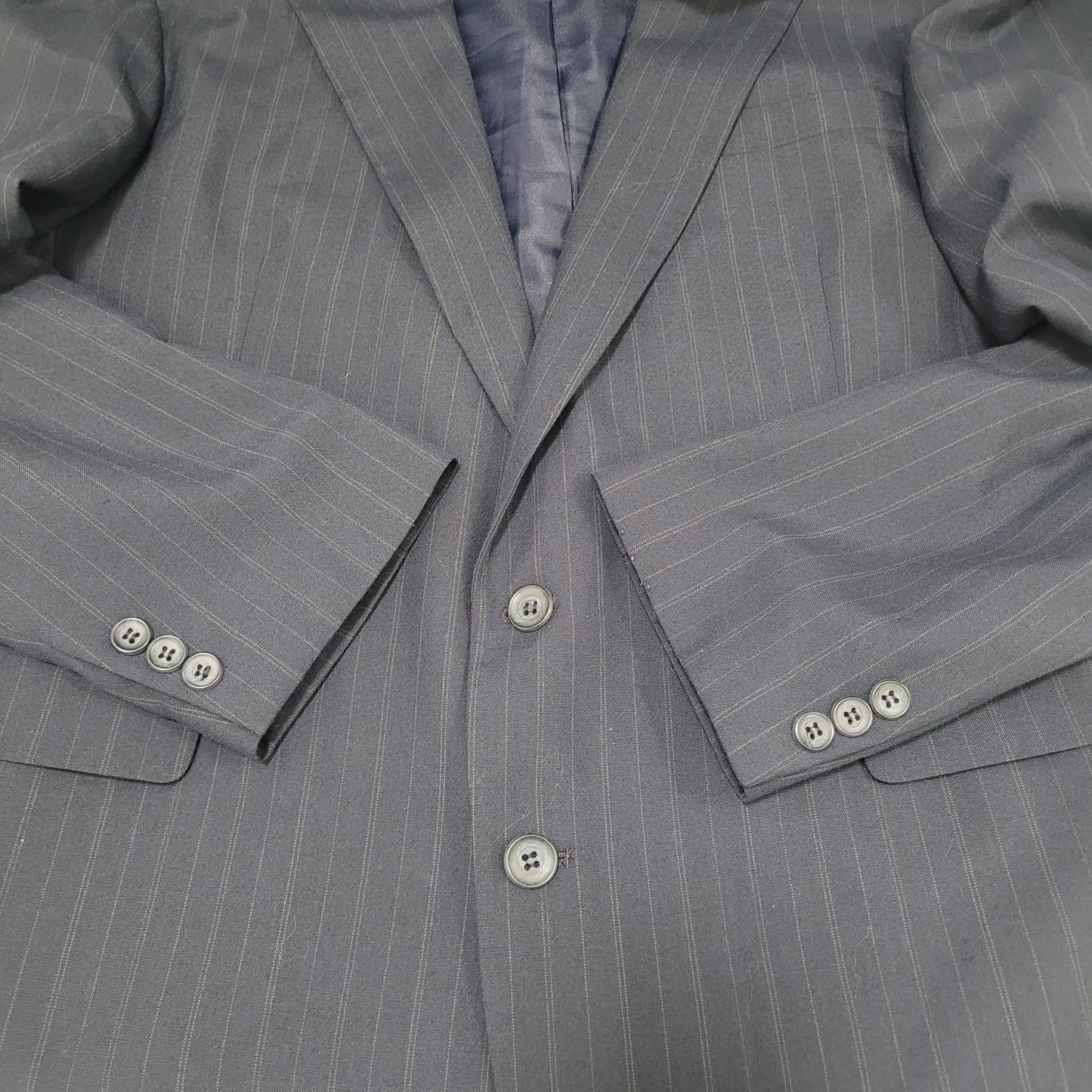 Haggar Navy Pinstriped 2 Button Notch Vented Blazer Sport Coat USA Made Size 42