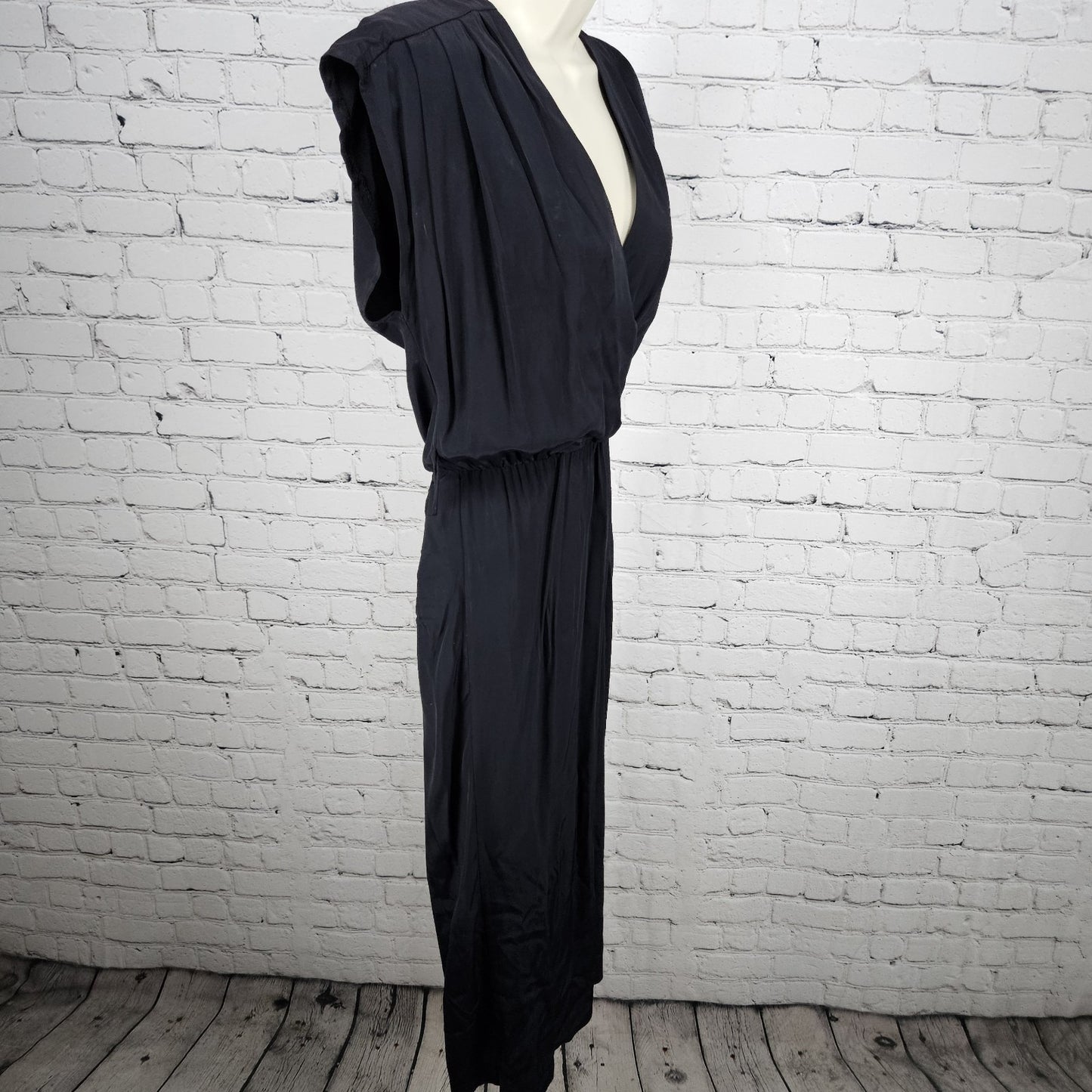 VTG DQ Fashions Navy V Neck Buttoned Back Shoulder Pad Midi Pencil Dress USA 5/6