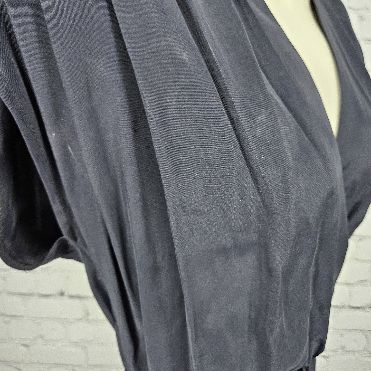 VTG DQ Fashions Navy V Neck Buttoned Back Shoulder Pad Midi Pencil Dress USA 5/6