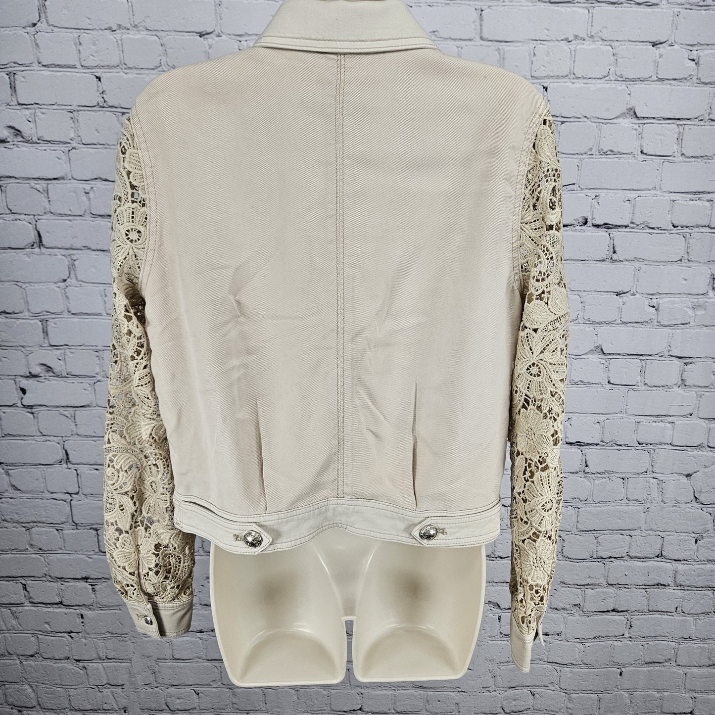 White House Black Market Beige Lace Long Sleeve Buttoned Utililty Jacket 10