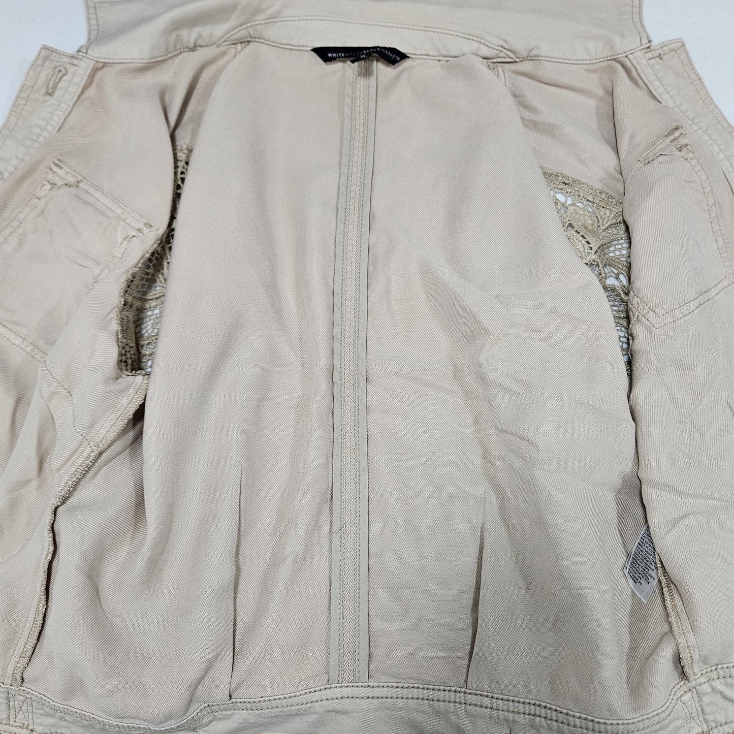 White House Black Market Beige Lace Long Sleeve Buttoned Utililty Jacket 10