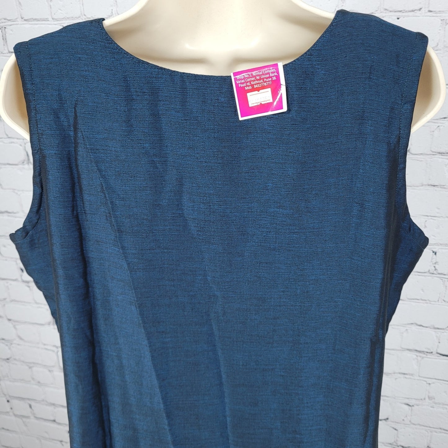 NWT Sudarshan Designer Kurtis Blue Embroidered Side Slits Sleeveless Size XXL