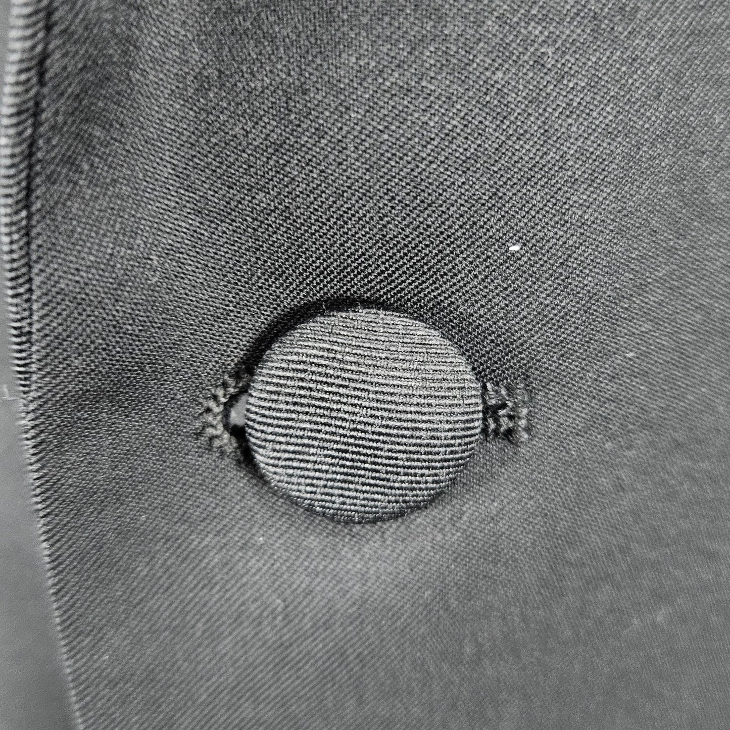 Saks Fifth Avenue Black 100% Wool Super 110's 2 Button Tuxedo Blazer Jacket 46L