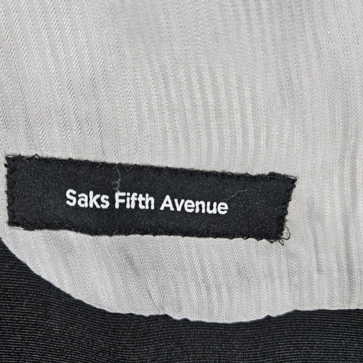 Saks Fifth Avenue Black 100% Wool Super 110's 2 Button Tuxedo Blazer Jacket 46L