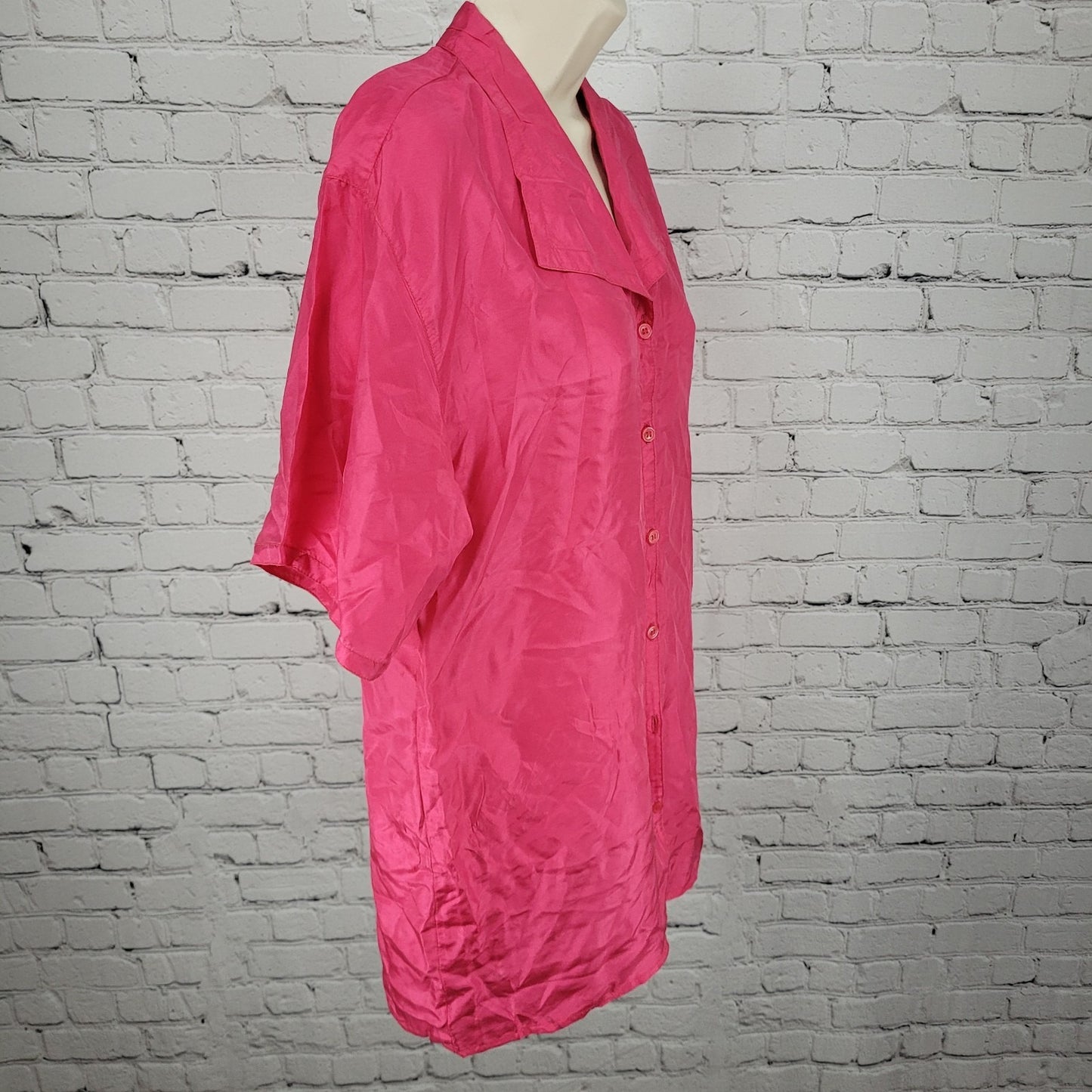 New Concepts Pink 100% Silk Lightweight Button Up Short Sleeve Top Medium M