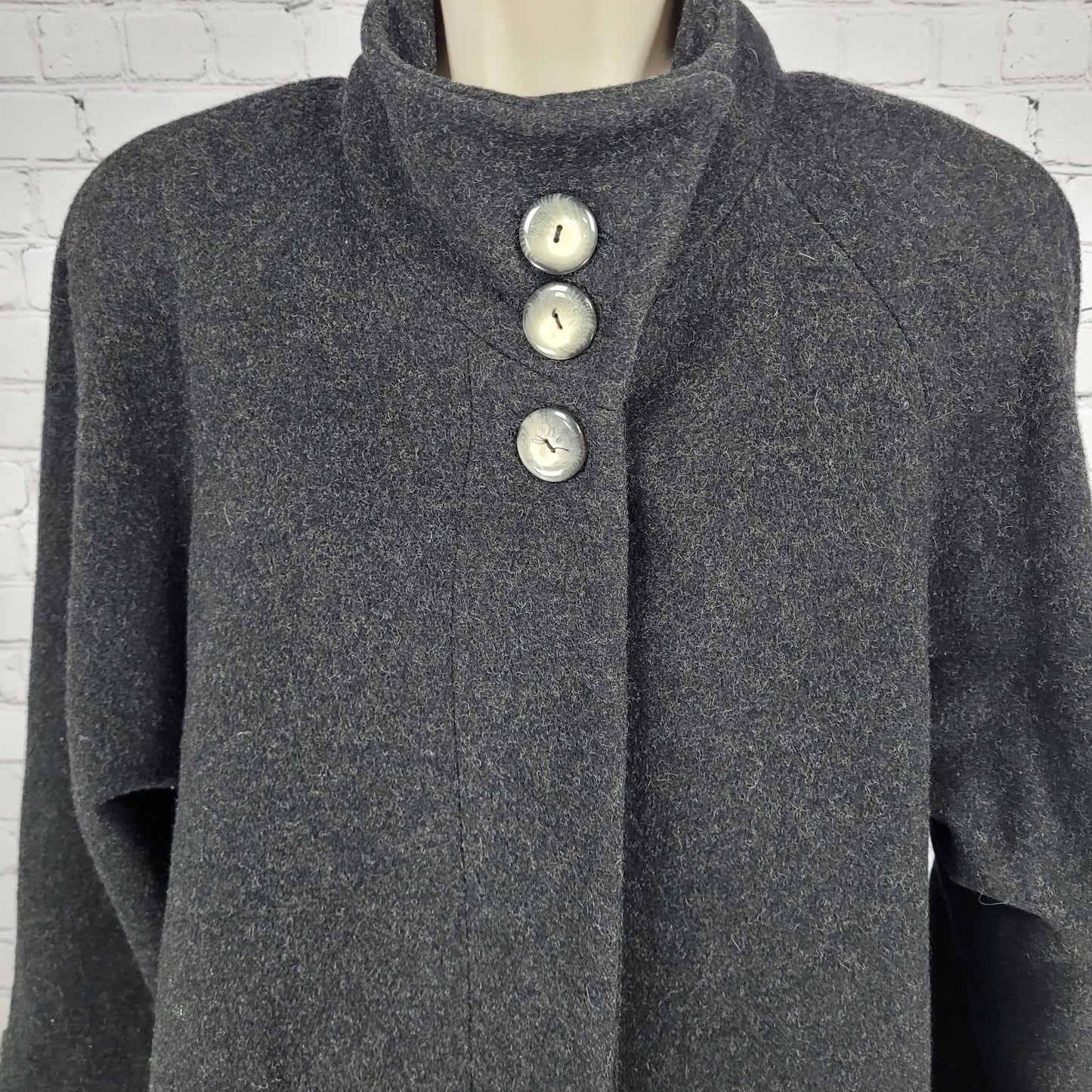VTG Jules Miller Grey 100% Wool Buttoned Pockets Lined Long Over Coat USA Large