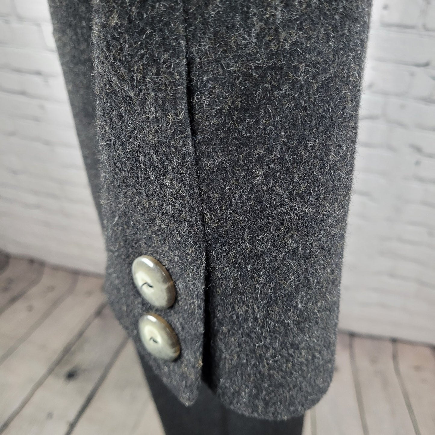 VTG Jules Miller Grey 100% Wool Buttoned Pockets Lined Long Over Coat USA Large