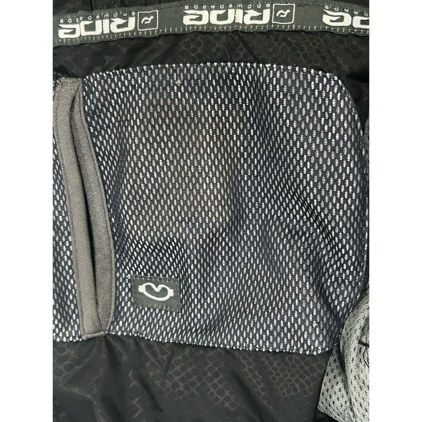 Ride Cell 10 Series Black Hooded Adjustable Waist Snowboard Jacket Womens Medium