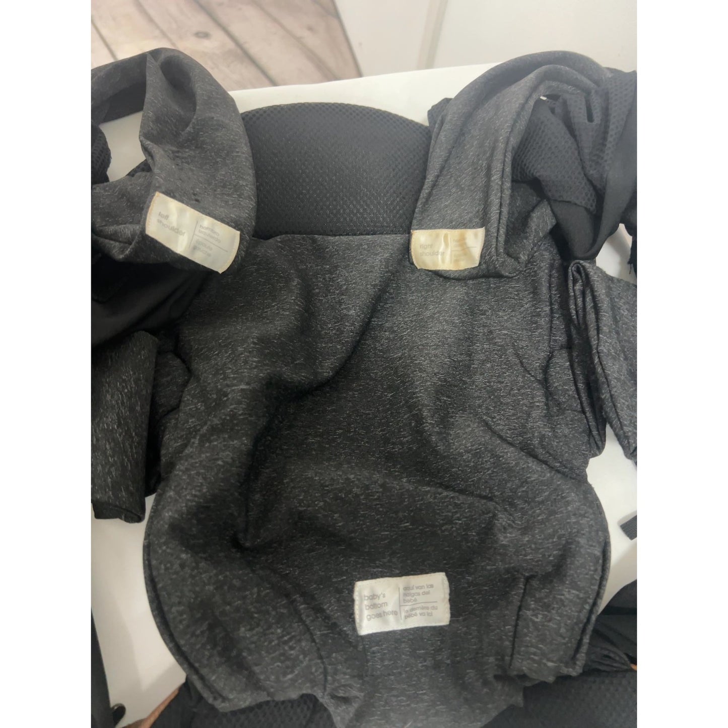 Boppy ComfyChic Hybrid Wrap Baby Carrier Gray Black Faux Leather Trim One Size