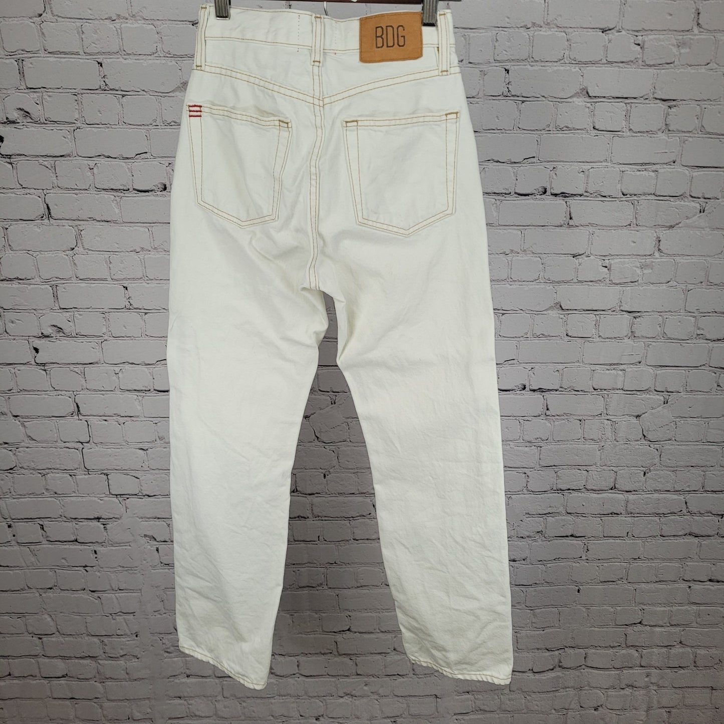 BDG Urban Outfitters White Denim Cowboy Jean 100% Cotton Size 24 (24x30)