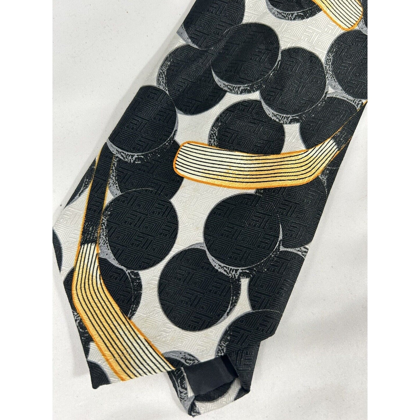Ralph Marlin 100% Polyester Men's Designer Just Balls Hockey Tie 57 x 4
