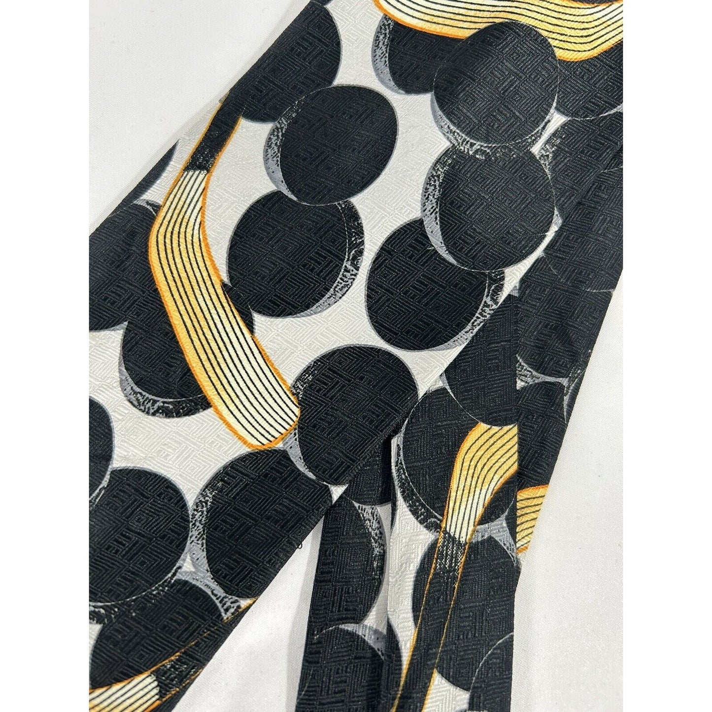 Ralph Marlin 100% Polyester Men's Designer Just Balls Hockey Tie 57 x 4