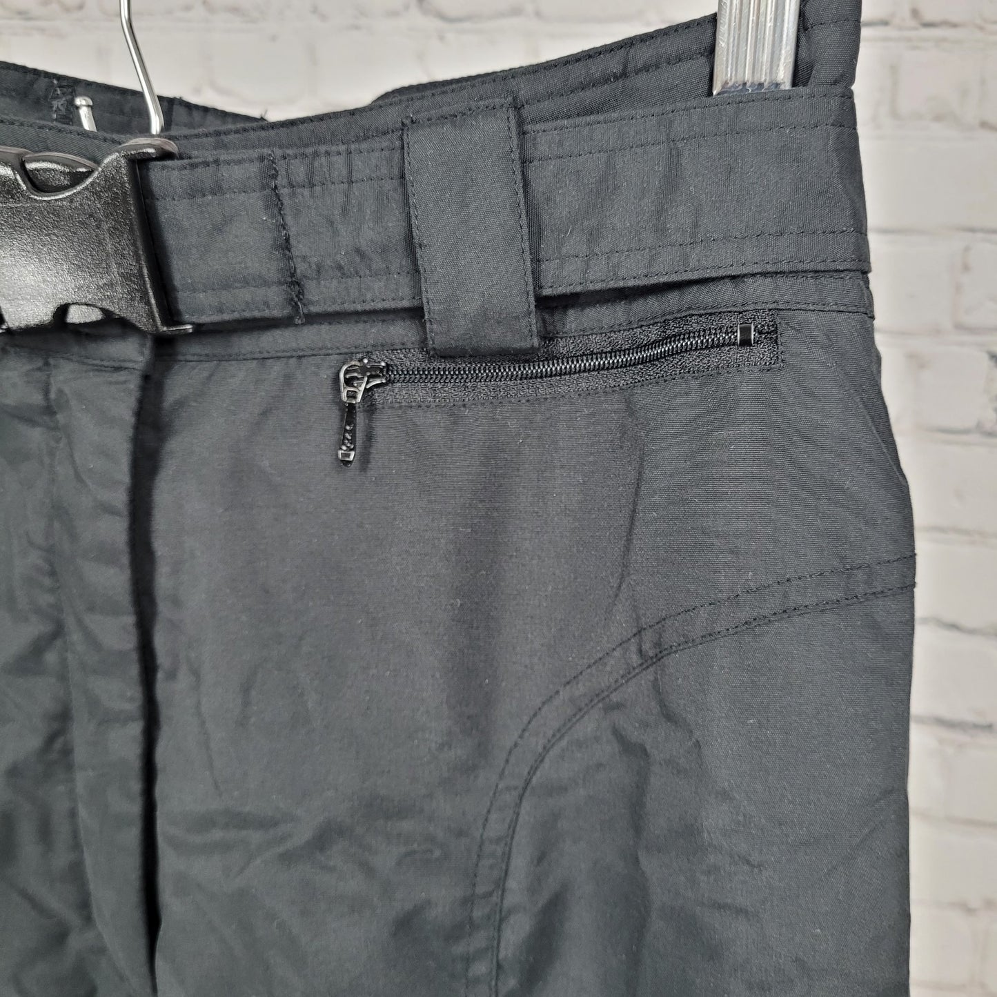 VTG Obermeyer Black Stilleto Belted Stirrup Insulated Ski Pants Size 10 (28x25)