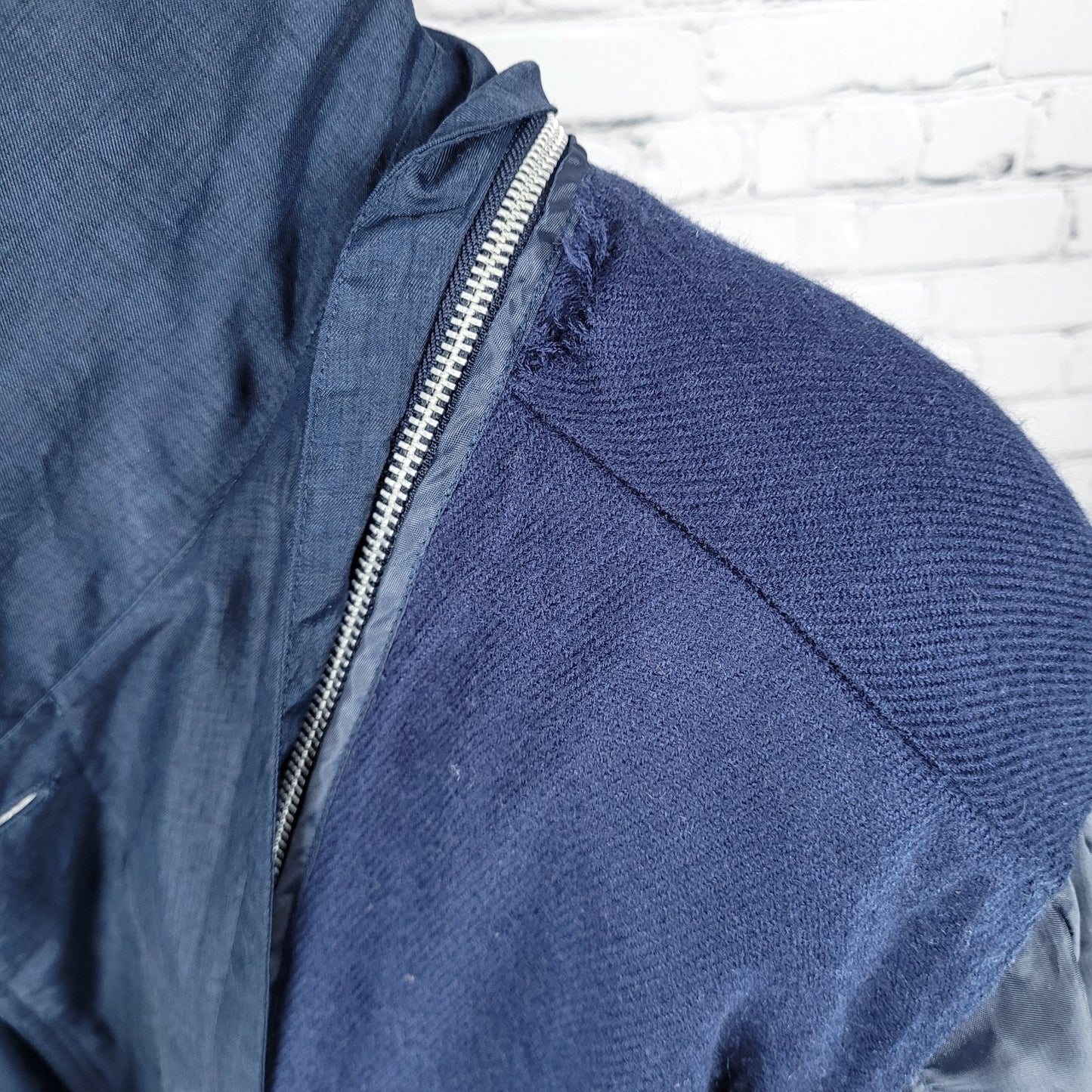 VTG Komitor Navy Buttoned Removable Liner Pockets Trench Coat 20W