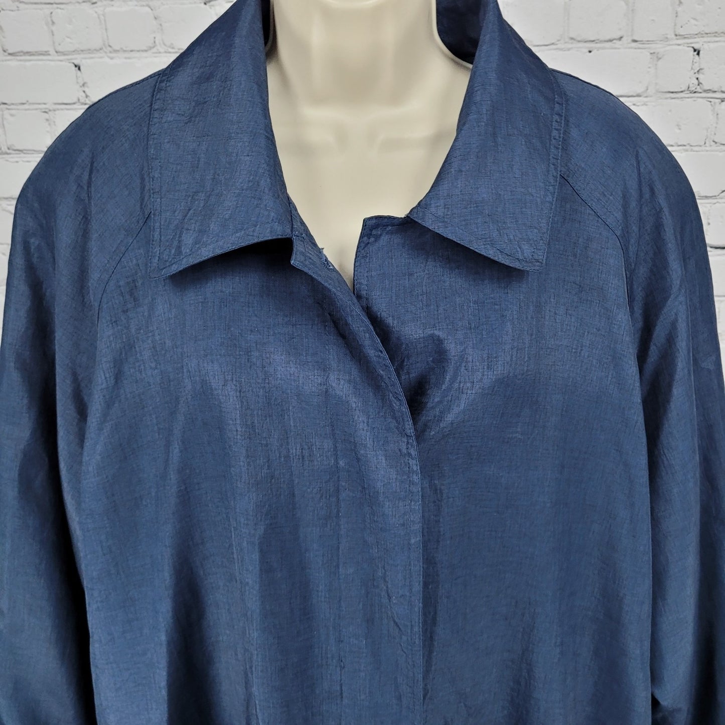VTG Komitor Navy Buttoned Removable Liner Pockets Trench Coat 20W