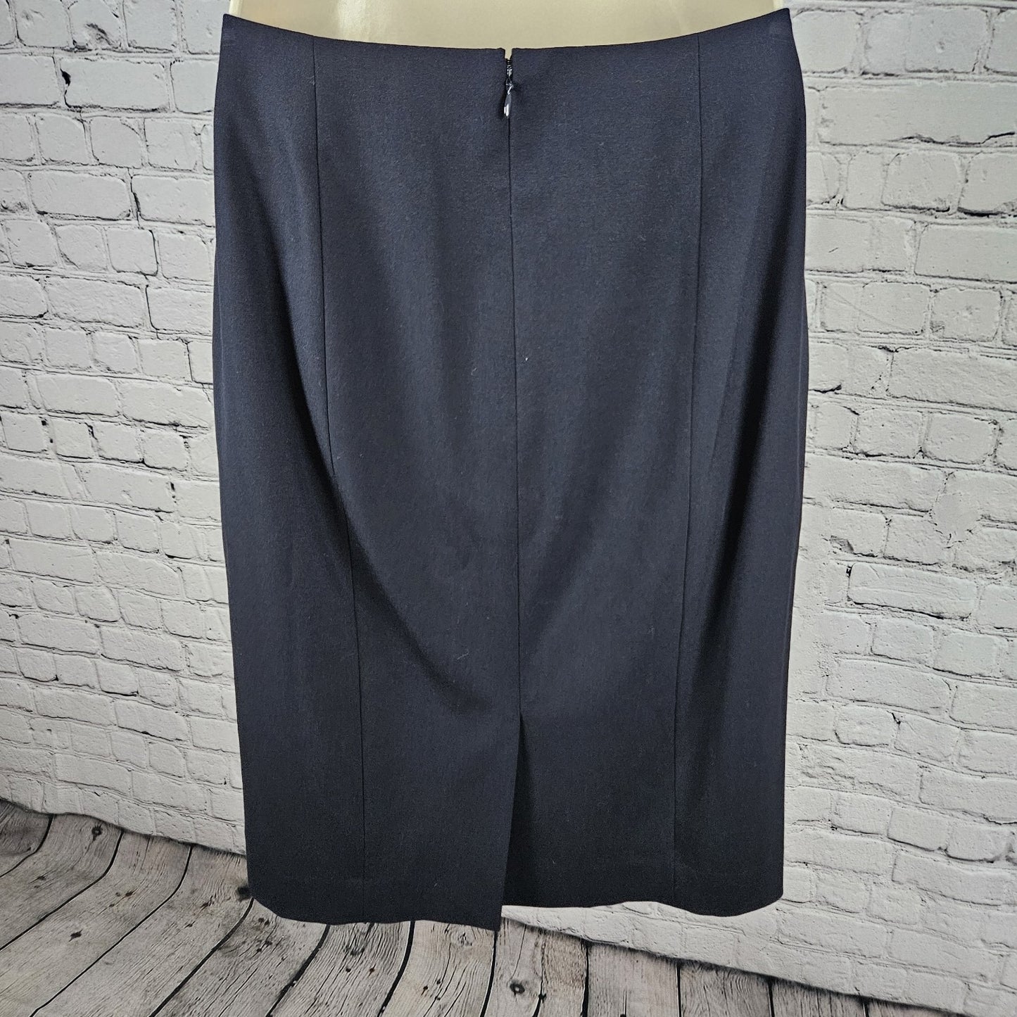 Ann Taylor Navy Full Knee Length Skirt Suit 2 Piece Set 1 Button Notch Jacket 6