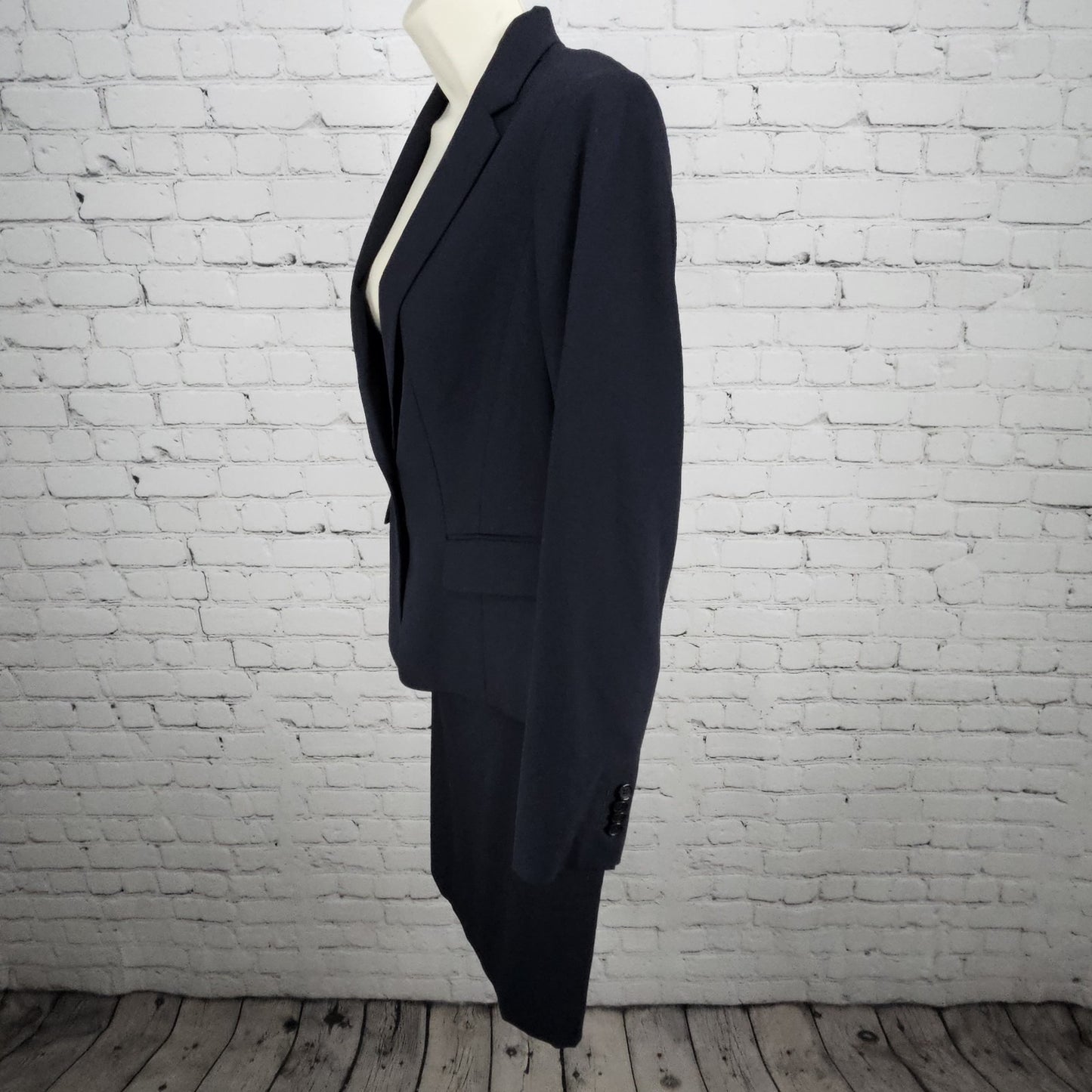 Ann Taylor Navy Full Knee Length Skirt Suit 2 Piece Set 1 Button Notch Jacket 6