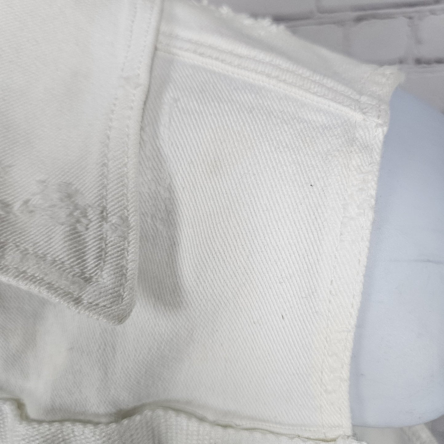 Heritage America White Denim Distressed Stretch Buttoned Collared Vest Medium M