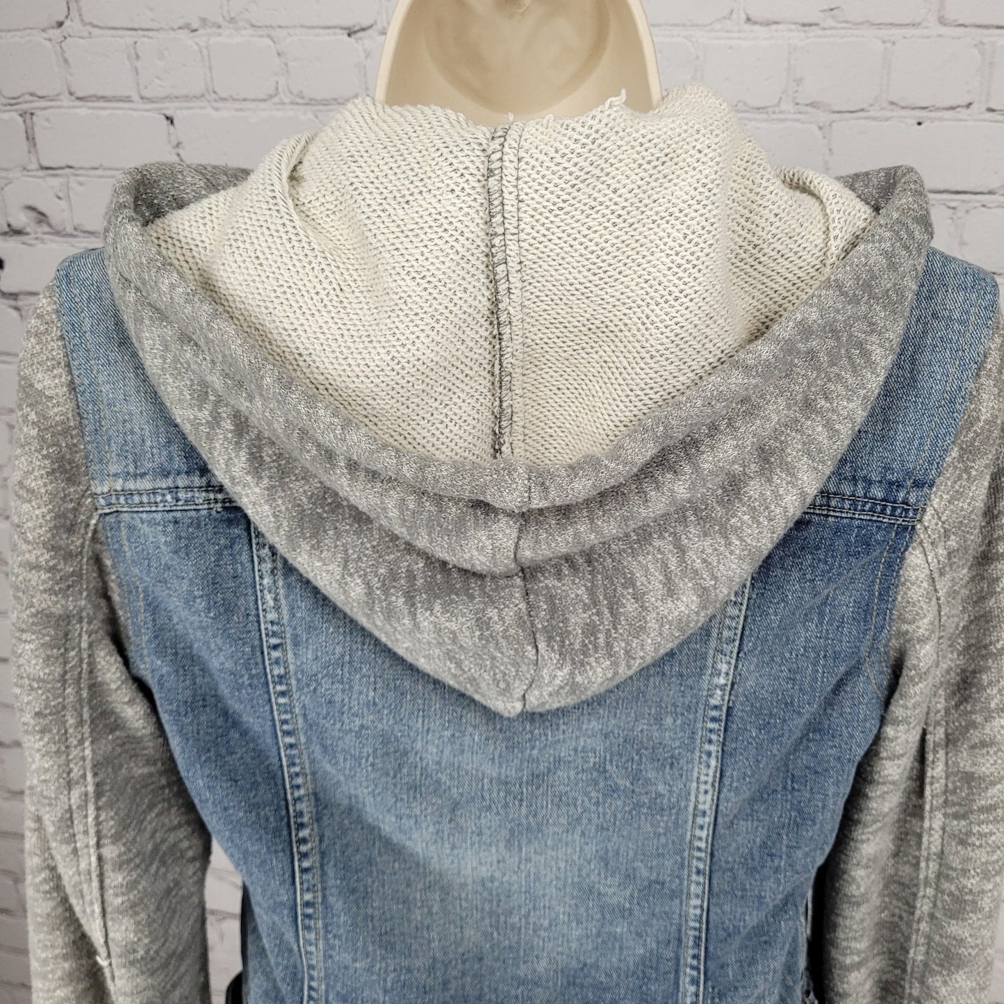 Free People Blue Denim Distressed Removable Knit Hood Jean Jacket Size Small S
