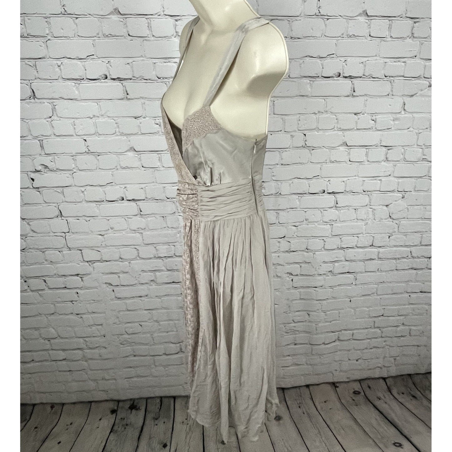 NWD Lil Anthropologie Grey Silk Lace Trim Chiffon Empire Waist Midi Dress 12