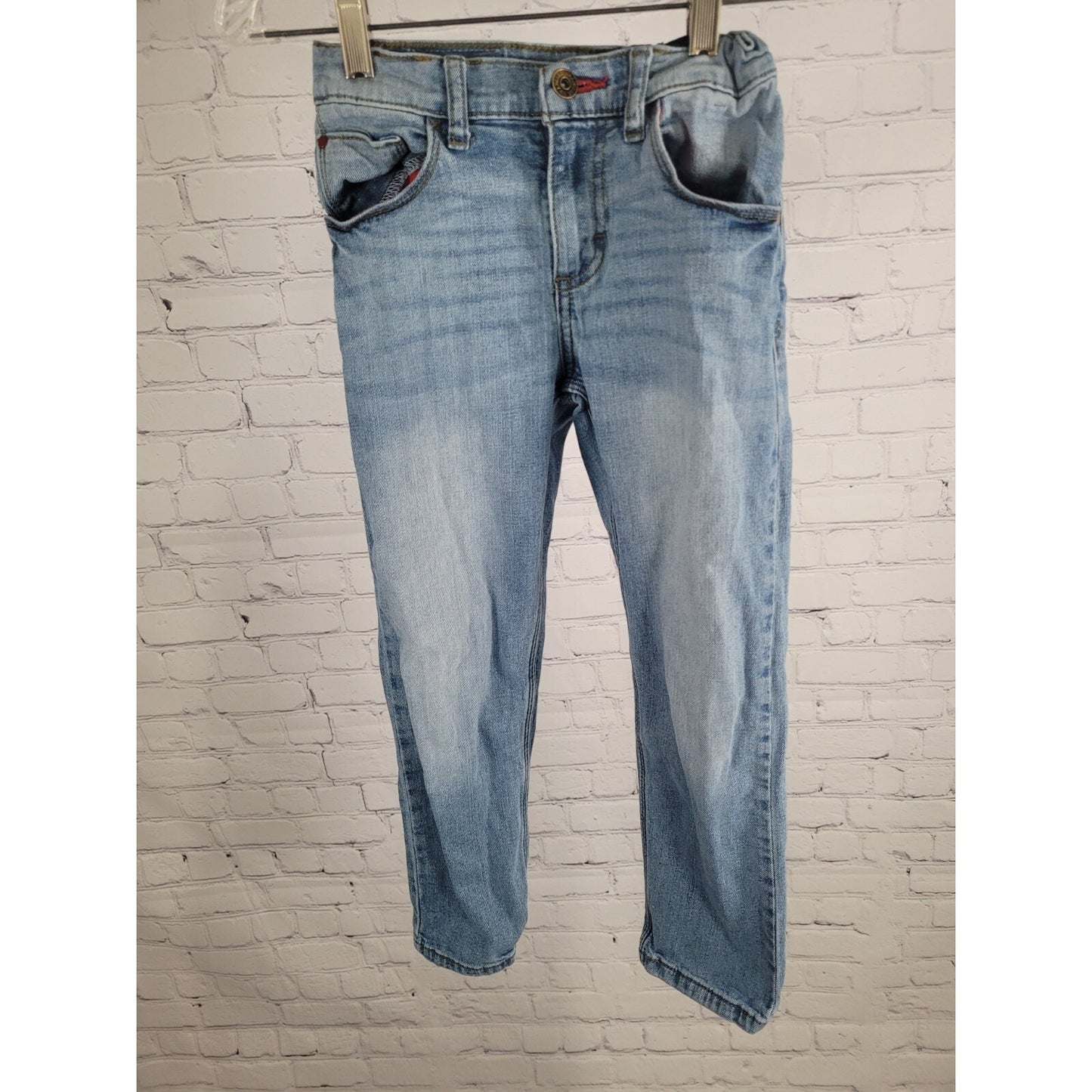 Wrangler Kids Medium Wash Elastic Waist Relaxed Taper Jeans 5TEBWRF Youth 8R