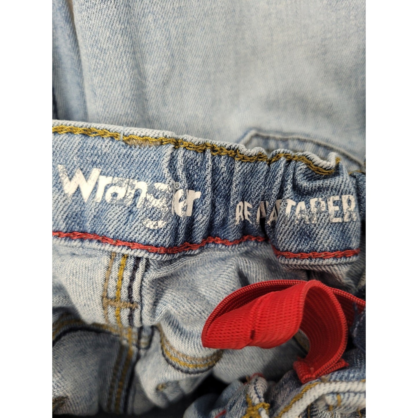 Wrangler Kids Medium Wash Elastic Waist Relaxed Taper Jeans 5TEBWRF Youth 8R