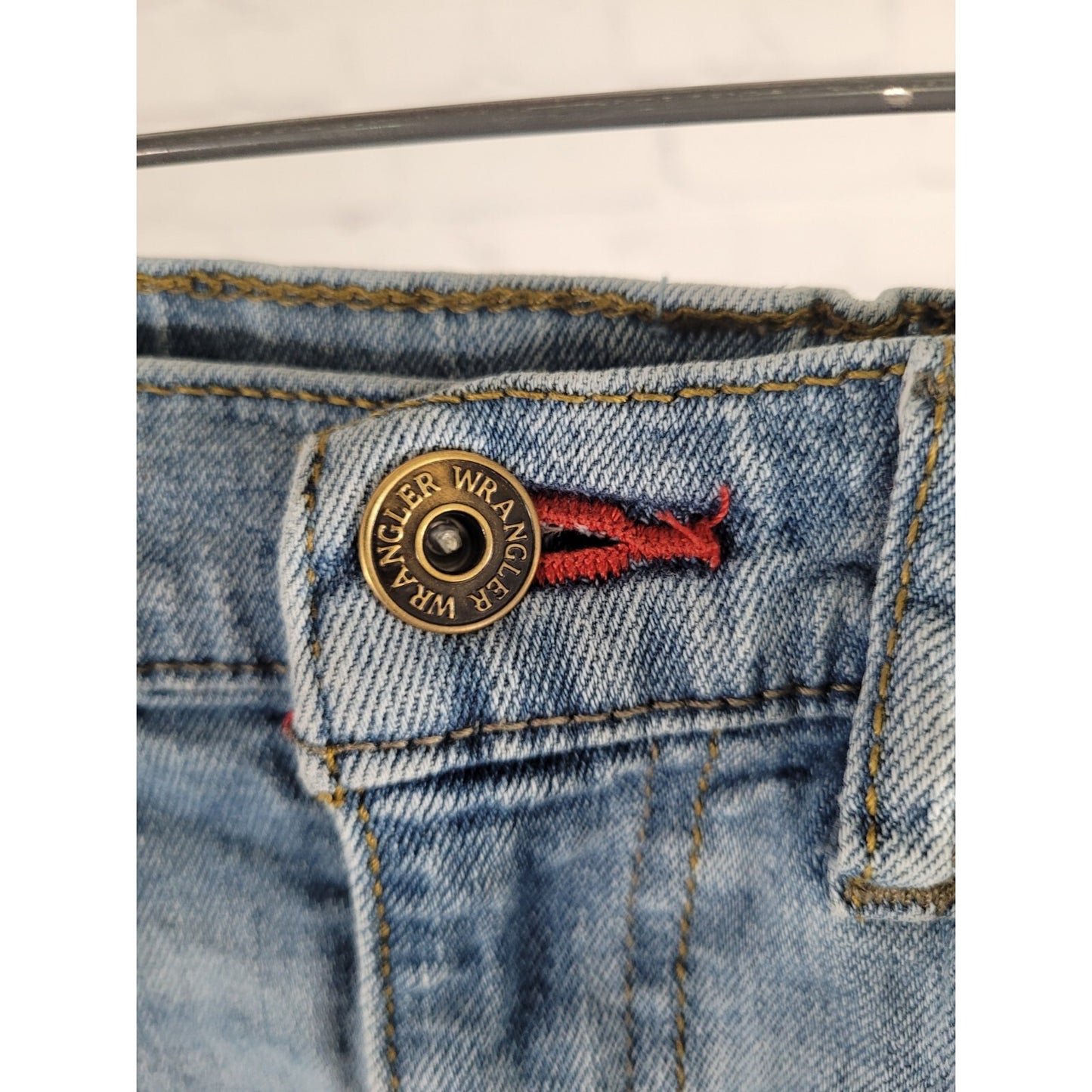 Wrangler Kids Medium Wash Elastic Waist Relaxed Taper Jeans 5TEBWRF Youth 8R