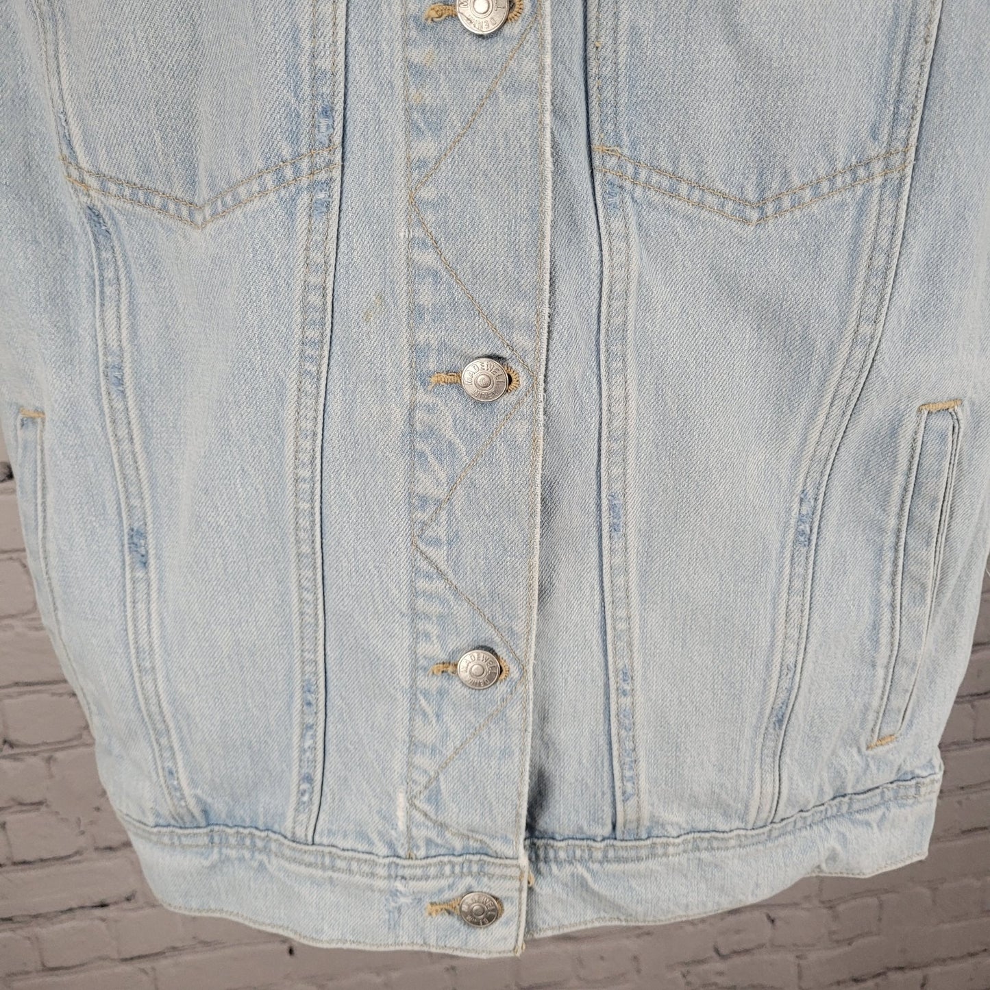 Madewell Blue Denim Oversized Trucker  Distressed Light Wash Jean Vest Small S