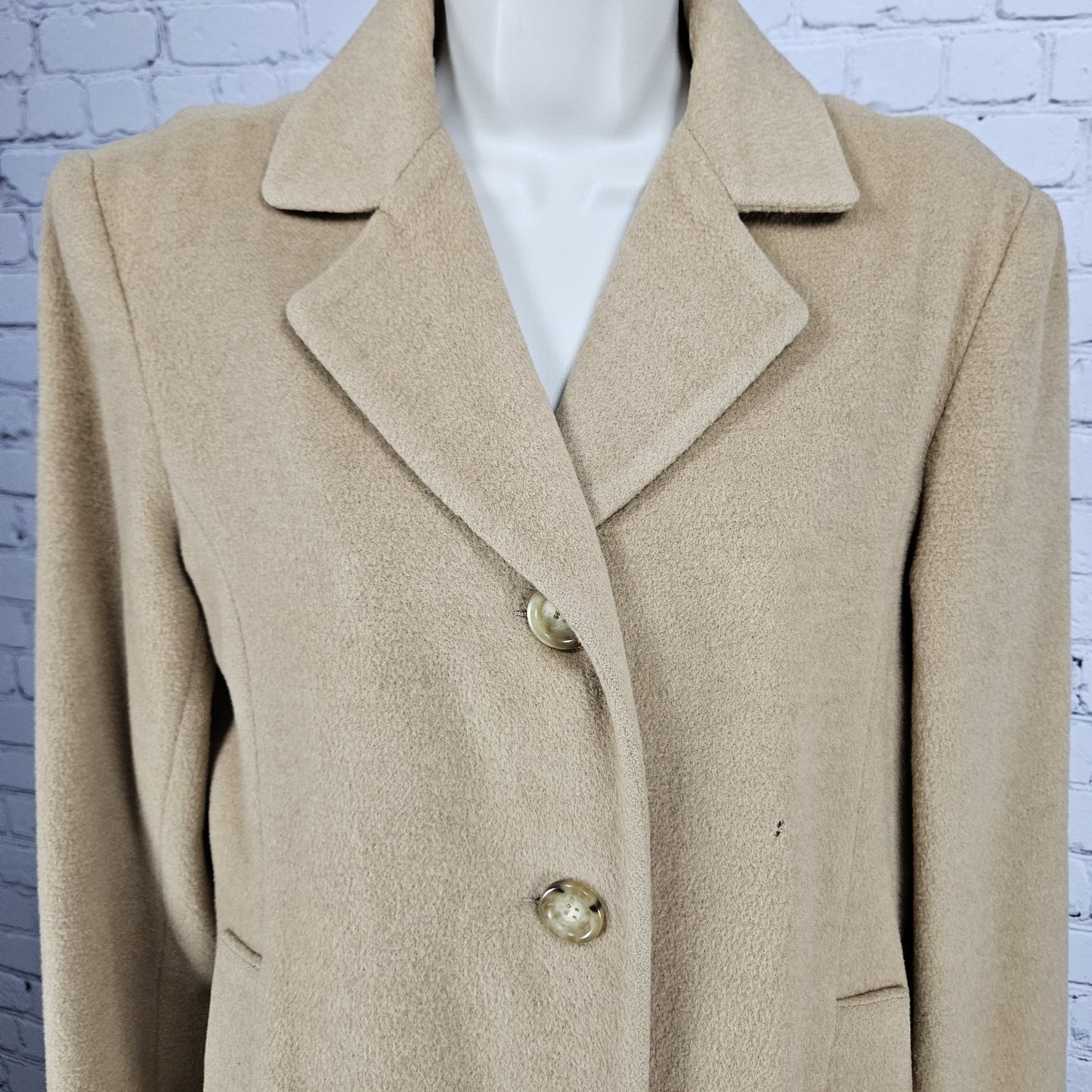 VTG Tan 100% Camelhair Buttoned Vented Long Over Coat Trench USA Medium M