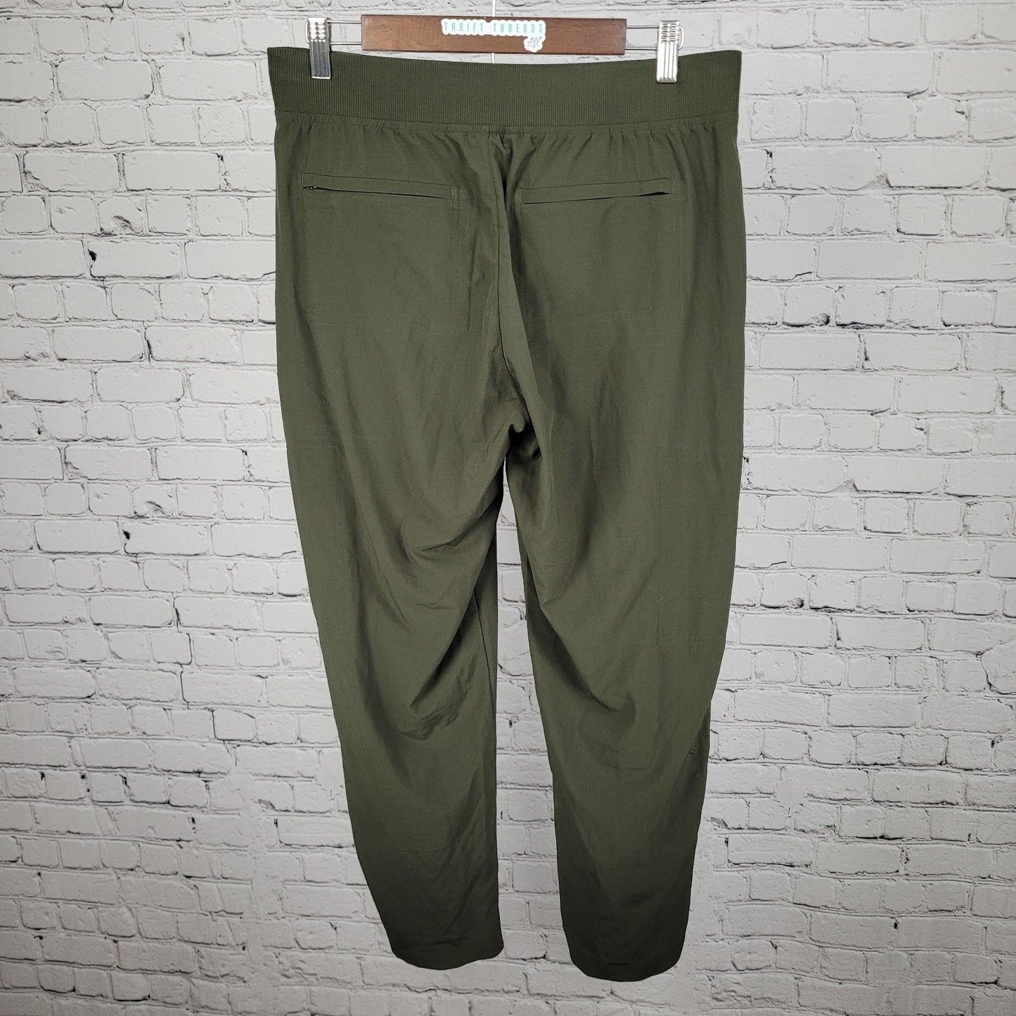Athleta Green Lightweight Stretch Activewear Pull On High Rise Pants 8 (31x28)